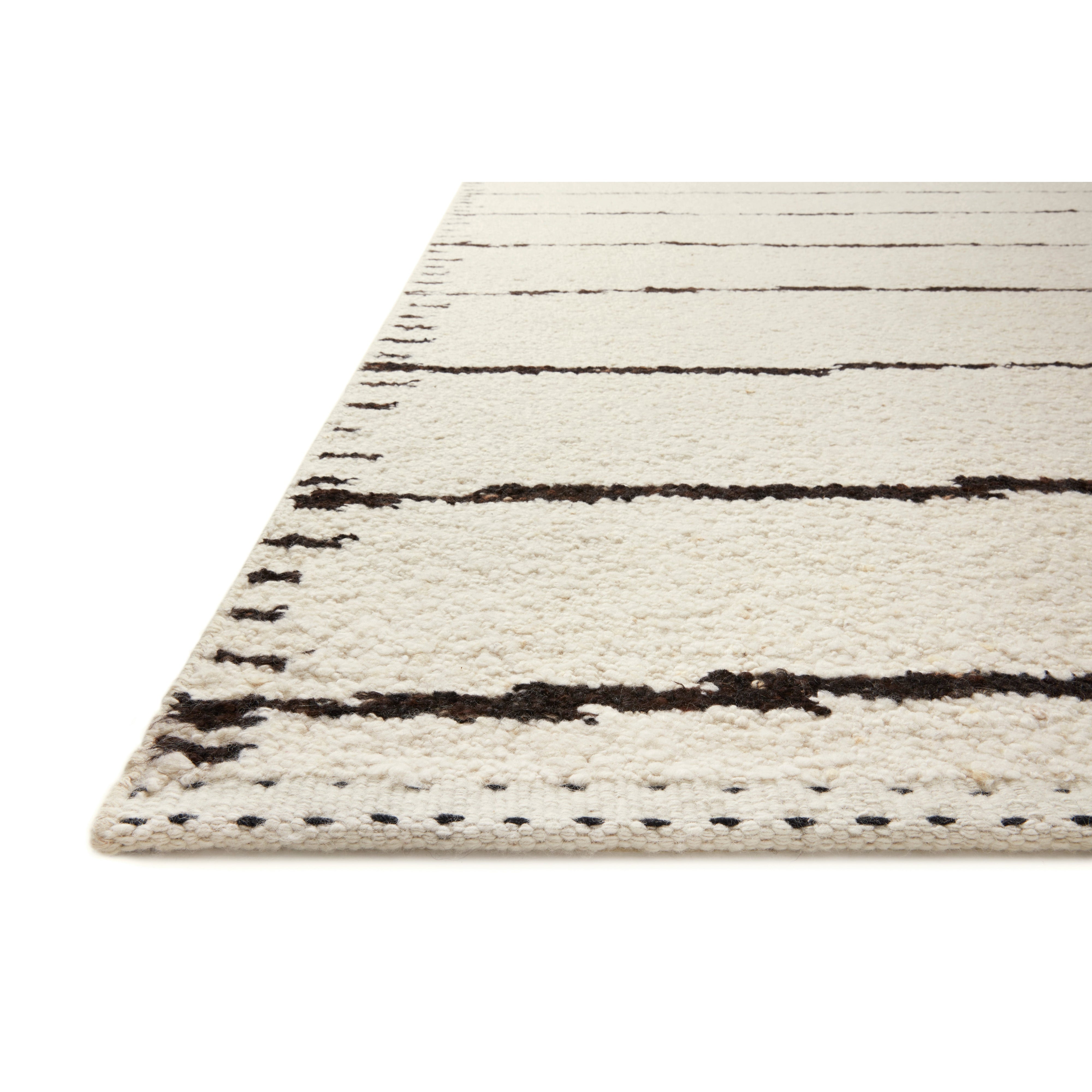 Roman Ivory Black Area Rug、mySite、gigharbornorthrealestate