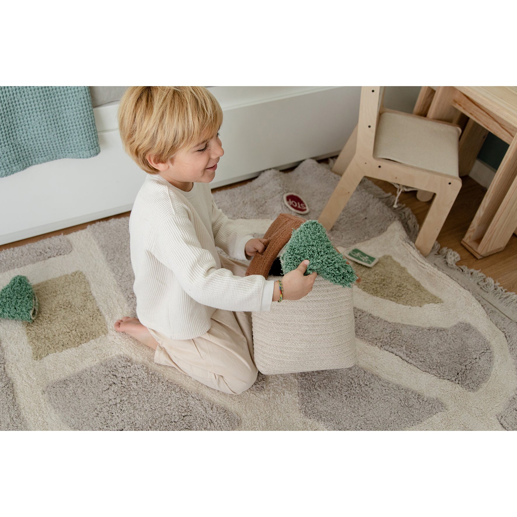 Eco-City Vintage Nude House Basket、mySite、gigharbornorthrealestate