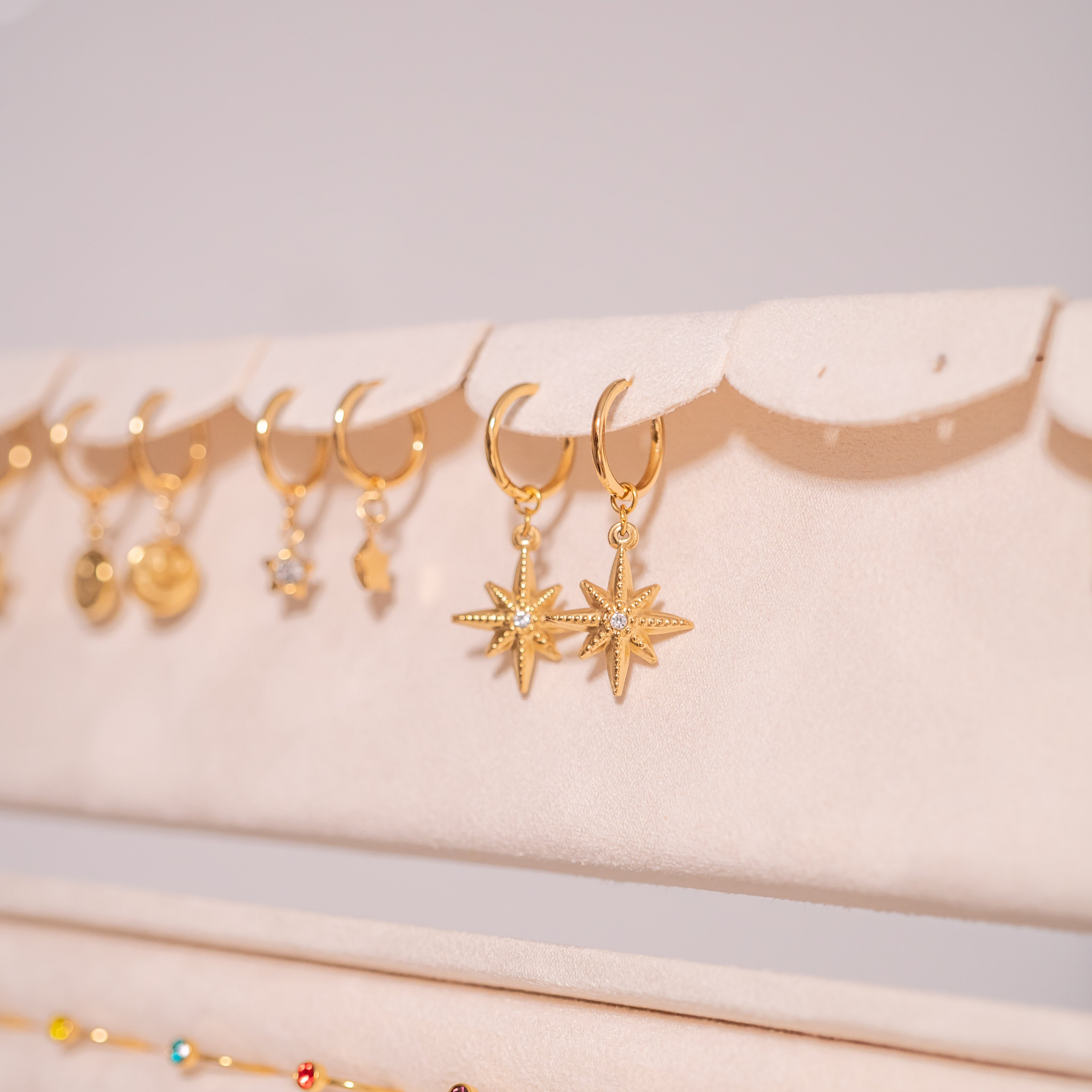 18K Gold PVD Huggie with Compass Charm with CZ Stone Earrings / ERJ0051、mySite、dreamappss