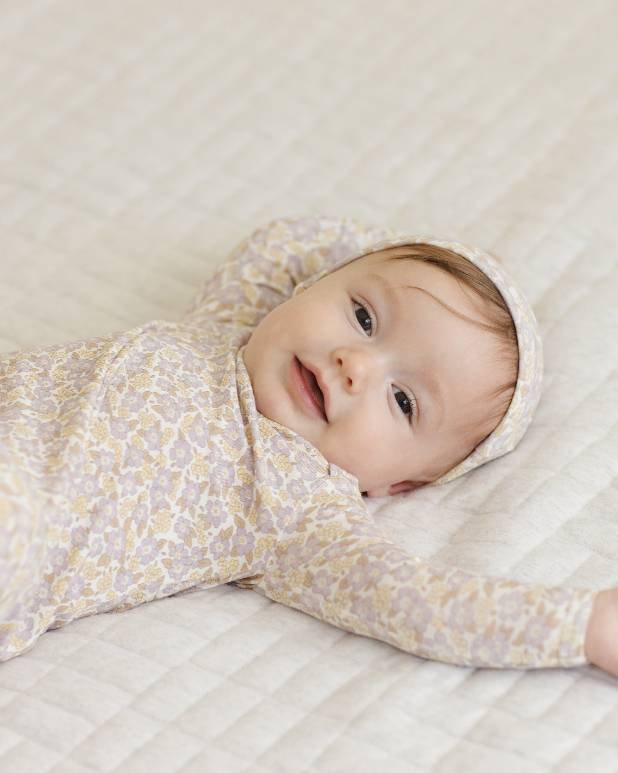  Knotted Baby Gown + Hat Set || Purple Floral、mySite、layawaytickets