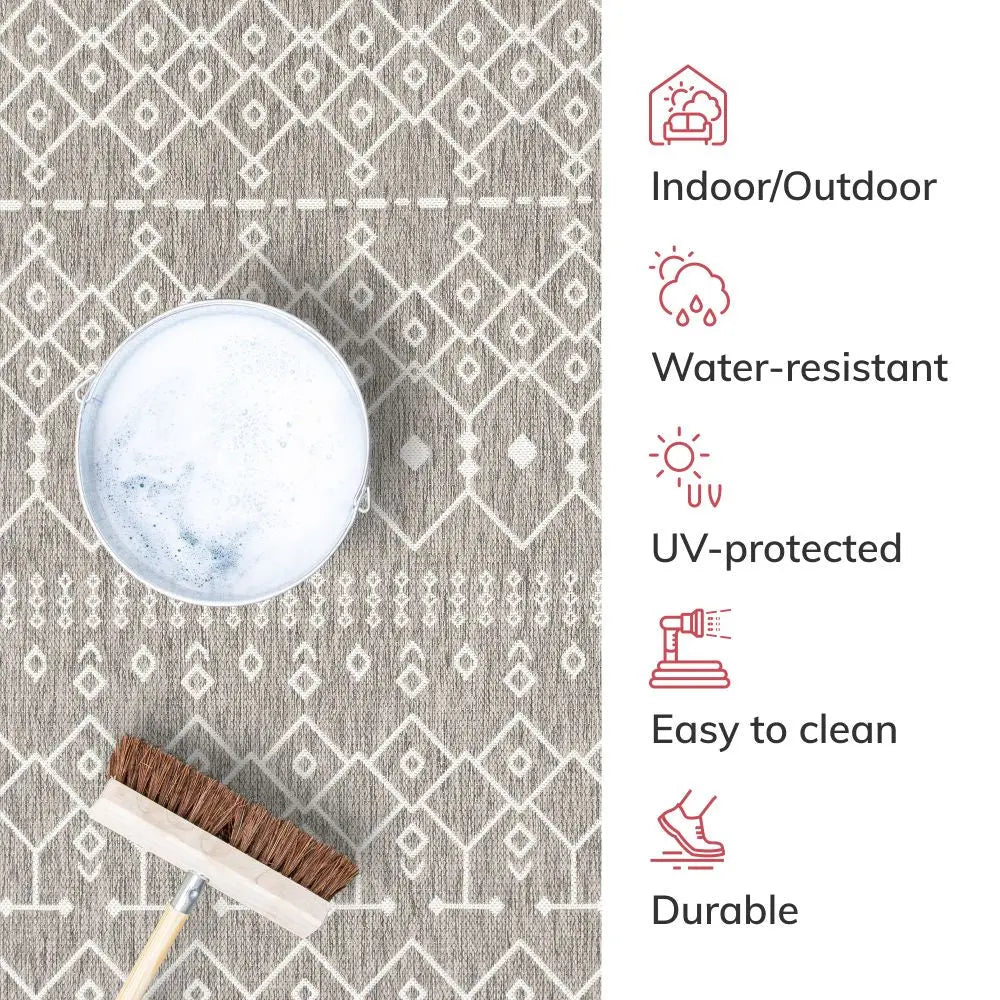 Nord Moroccan Tribal Indoor Outdoor Light Grey Flatweave Rug、mySite、gigharbornorthrealestate