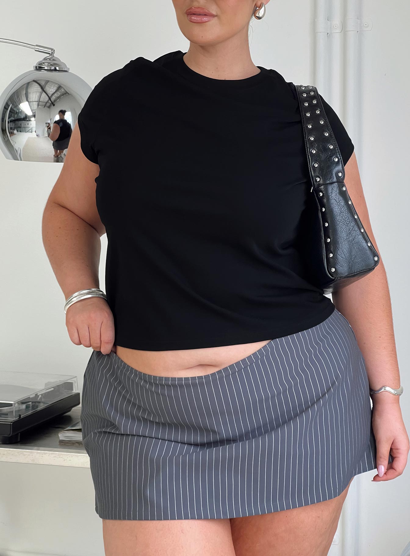 Can't Sleep Skort Charcoal Stripe Curve、mySite、solidvoid