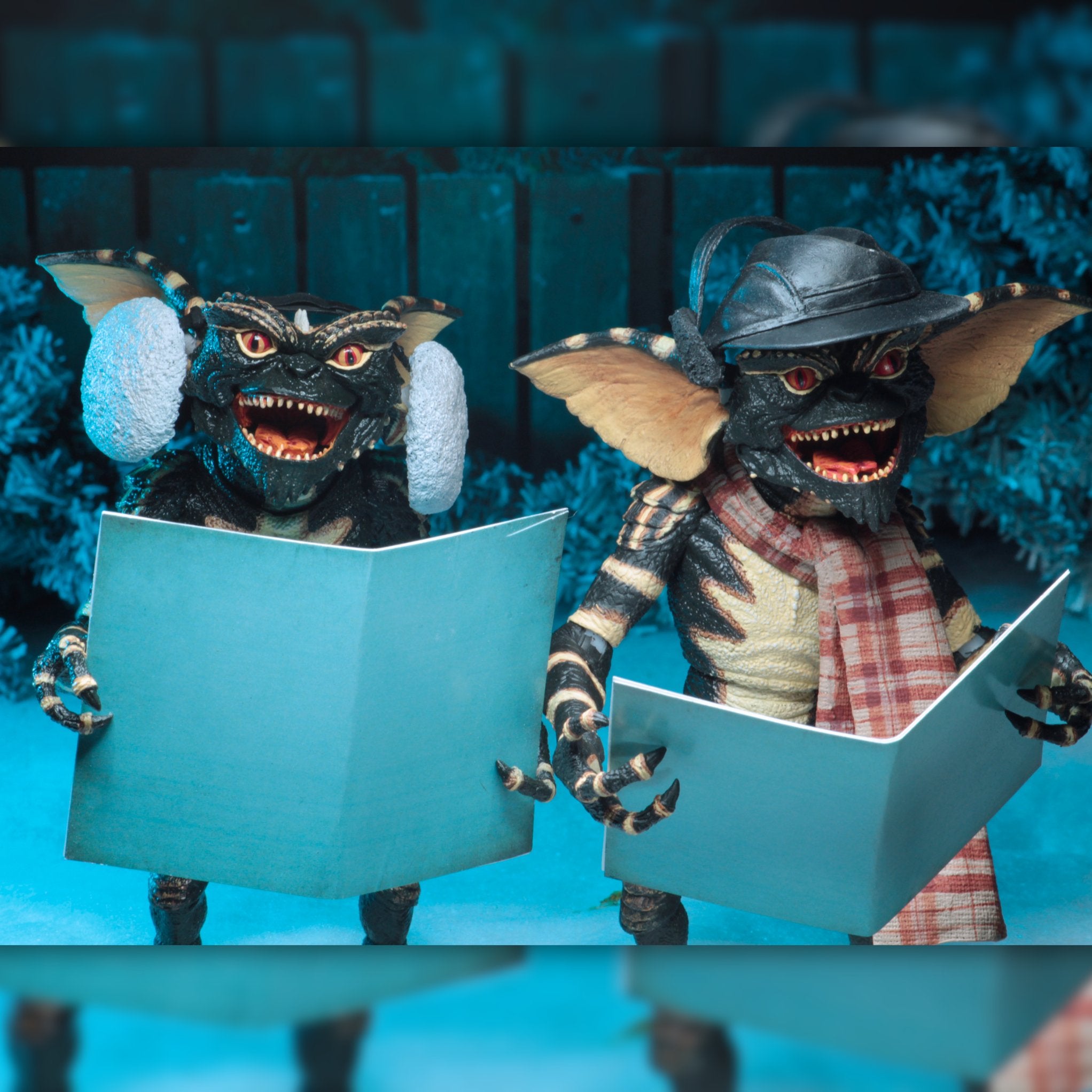 NECA Gremlins Christmas Carol Winter Scene #1 (2-Pack)、mySite、hgirdovlk