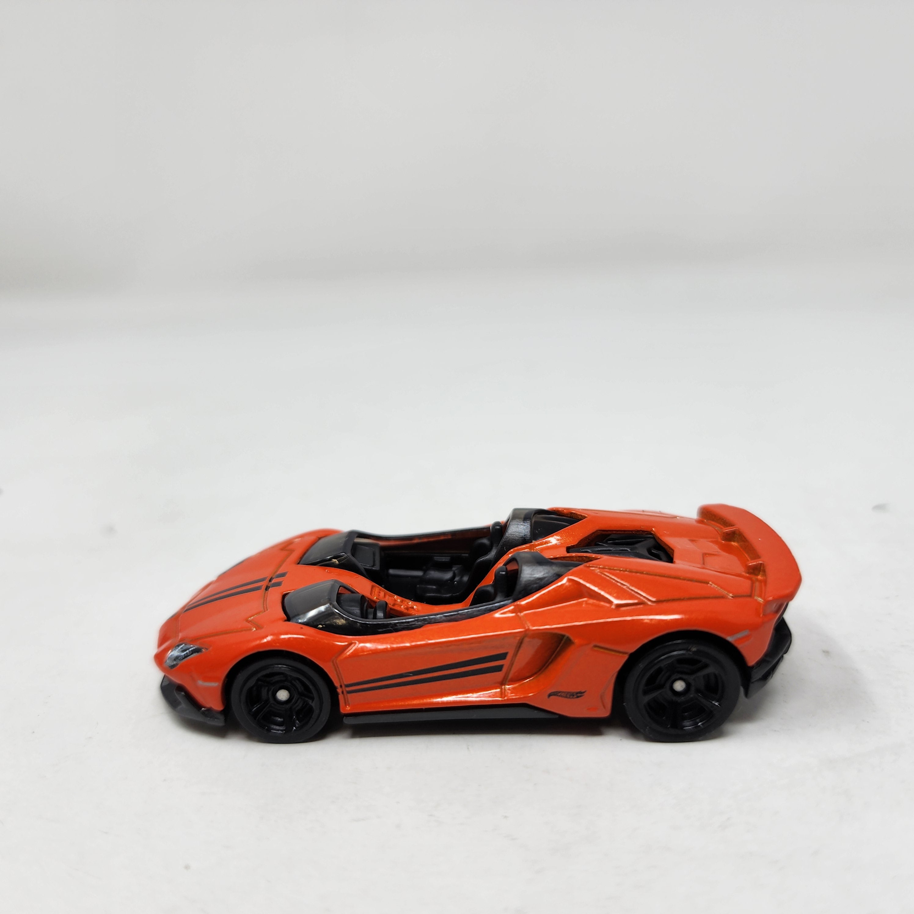 Lamborghini Aventador J * Hot Wheels Loose 1:64 scale Diecast、mySite、hgirdovlk