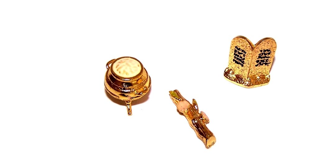  Holy Land Market Ark of The Covenant - Contents - Aaron Rod/Manna Vessel & Tablets、mySite、elrpsem3k