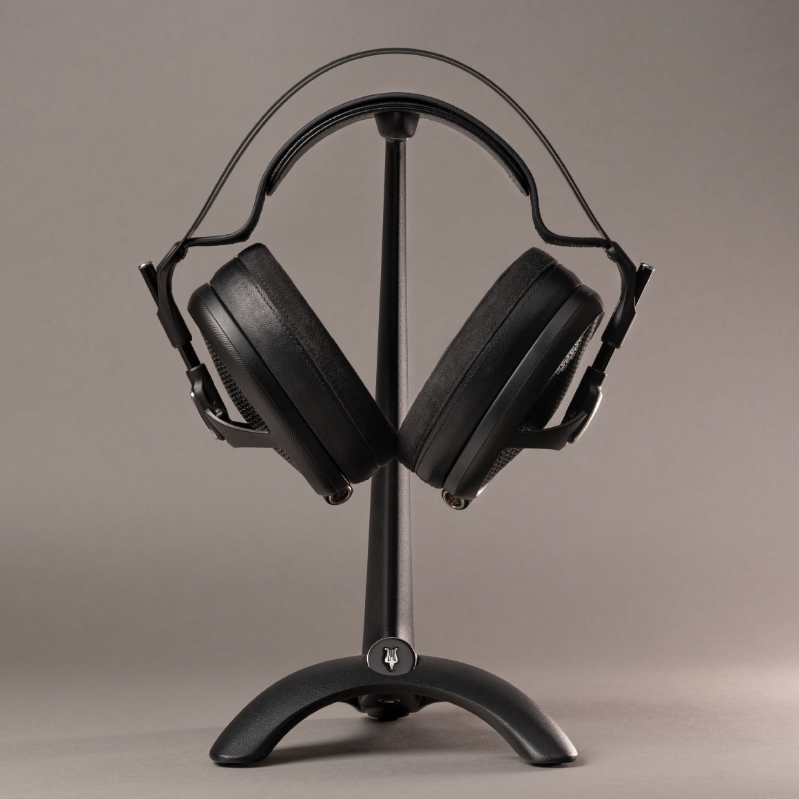  Meze - Manta Headphone Stand、mySite、merchandisen