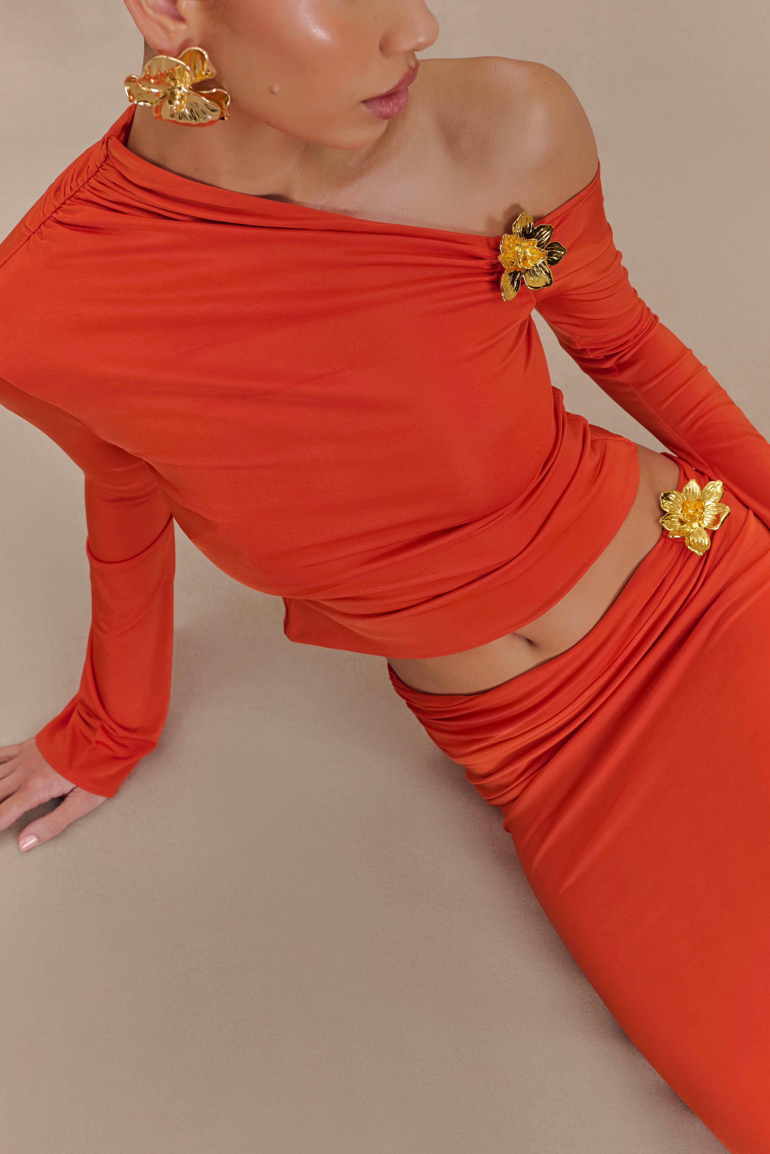 Ainsley Asymmetrical Long Sleeve Top With Floral Hardware - Burnt Orange、mySite、solidvoid