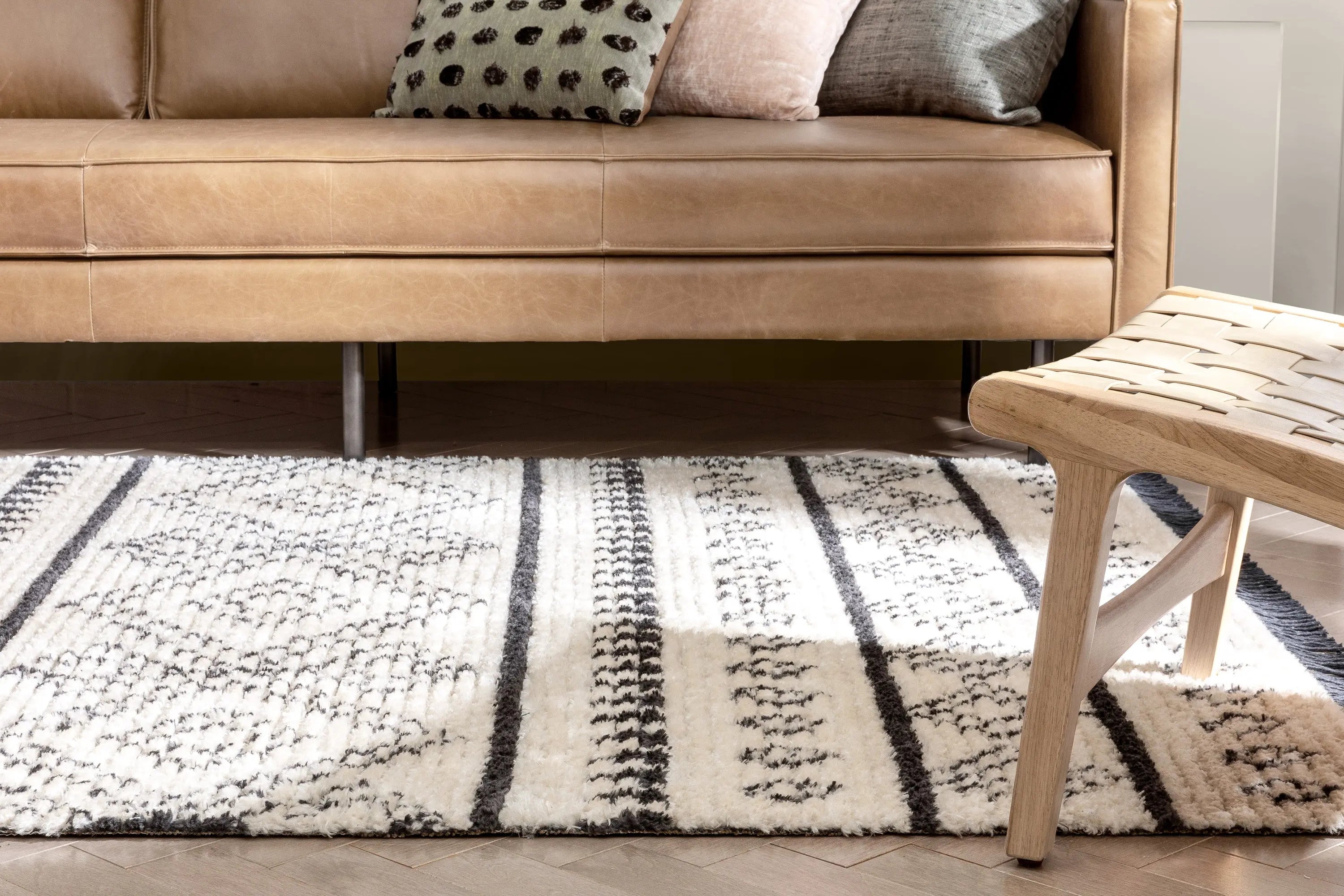 Odina Tribal Diamond Lattice Pattern Grey High-Low Textured Pile Rug、mySite、gigharbornorthrealestate
