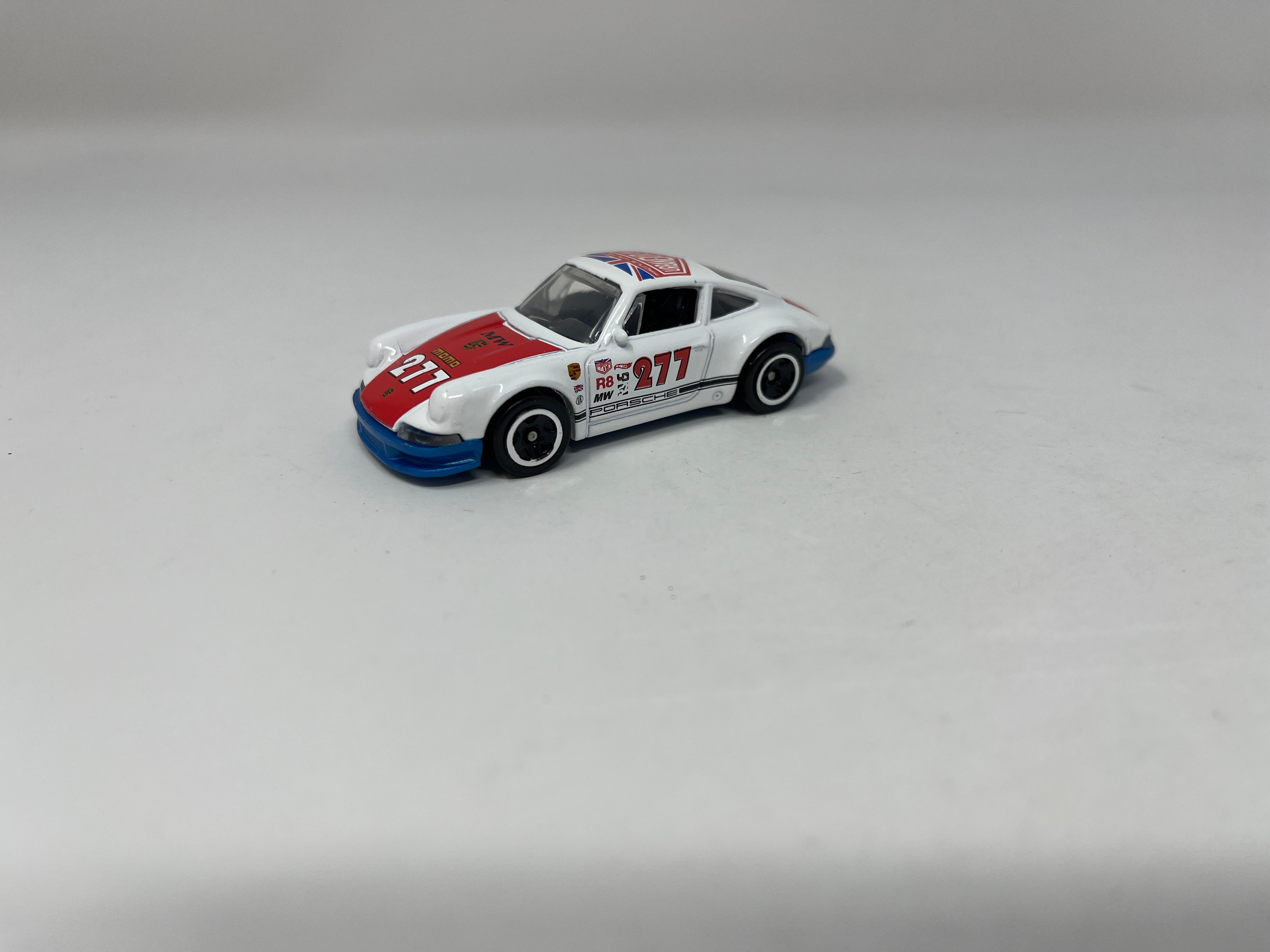 1971 Porsche 911 Mangus Walker * Hot Wheels 1:64 scale Loose Diecast model、mySite、hgirdovlk