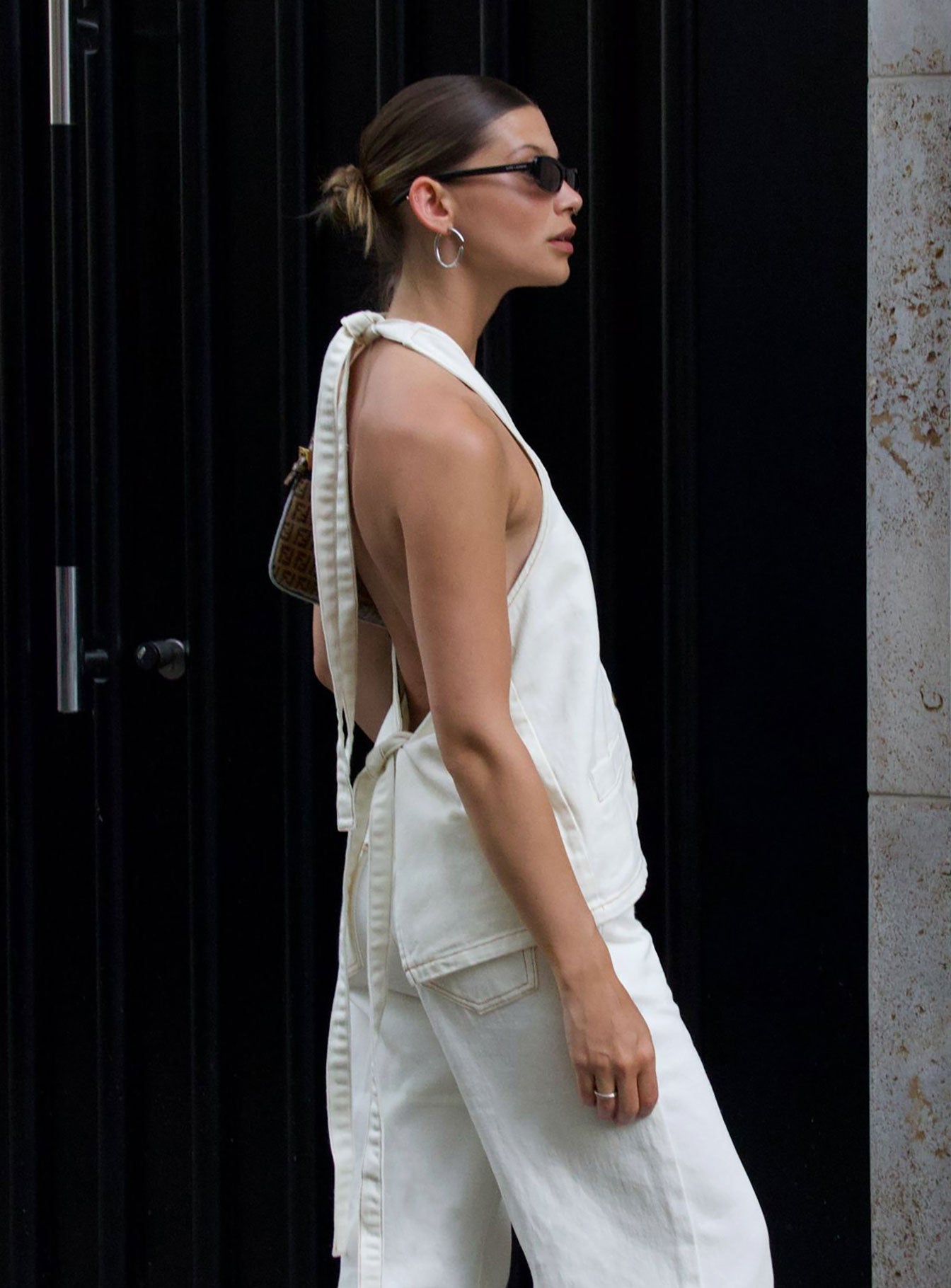 Hills Halter Top Porcelain、mySite、solidvoid