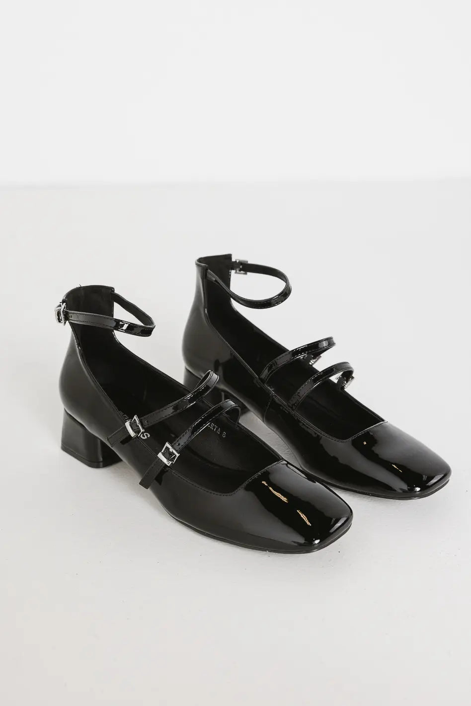 {product_title} - {shop_name}