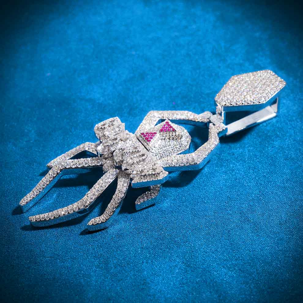 Moissanite Custom Spider Pendant 14K Gold、mySite、hinf8tx79