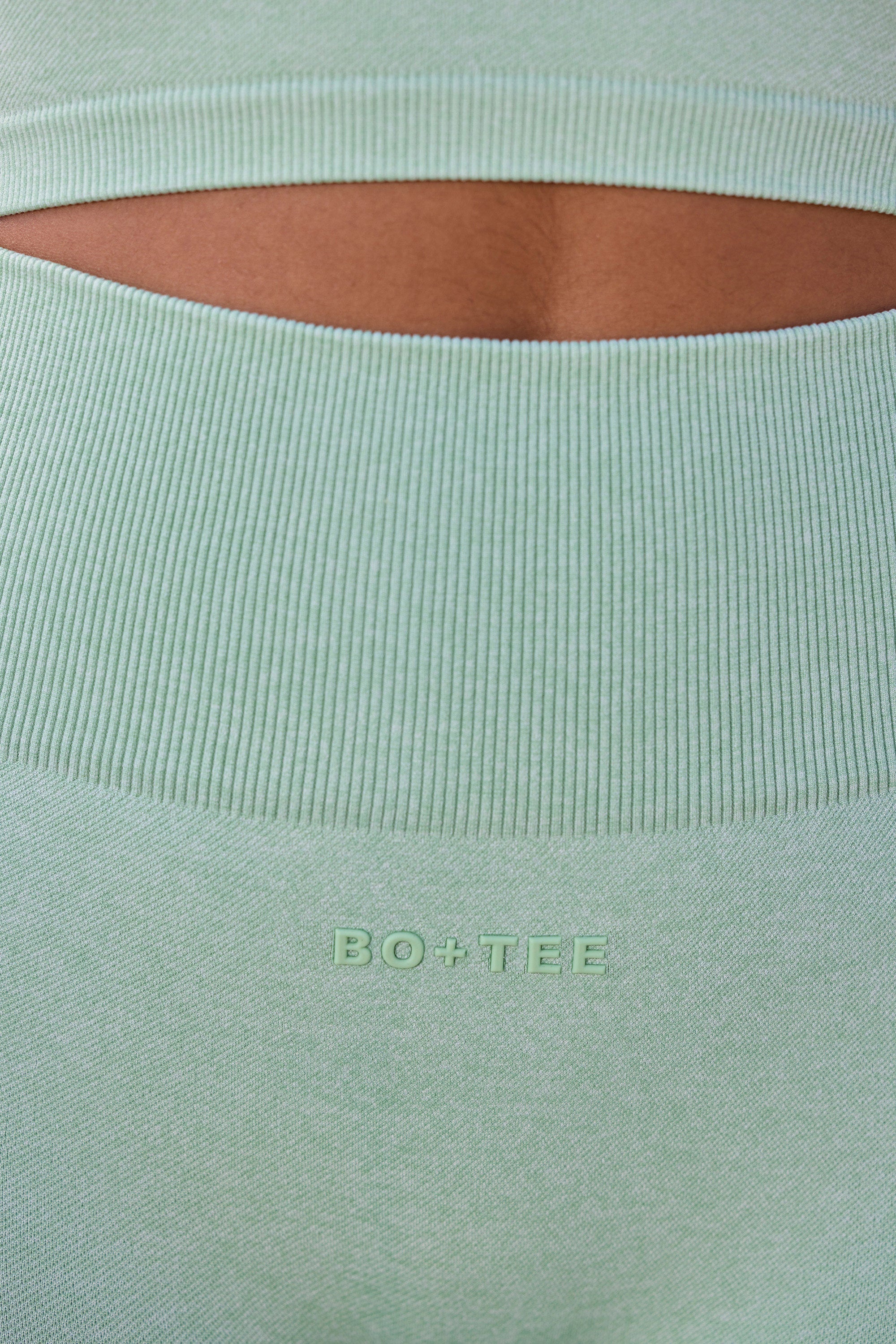 Super Sculpt Seamless Leggings in Pistachio、mySite、solidvoid