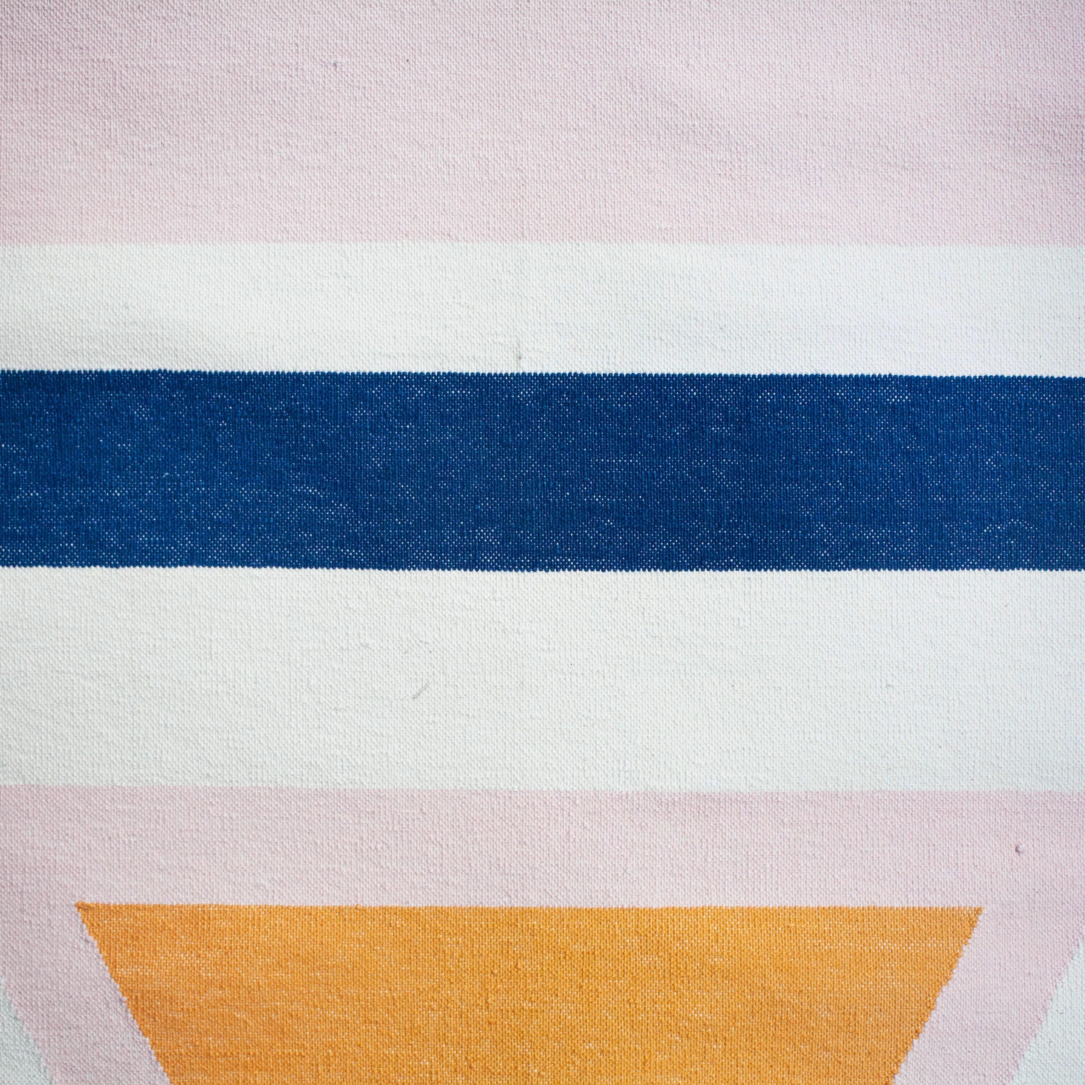 Dana Navy Runner Rug、mySite、gigharbornorthrealestate