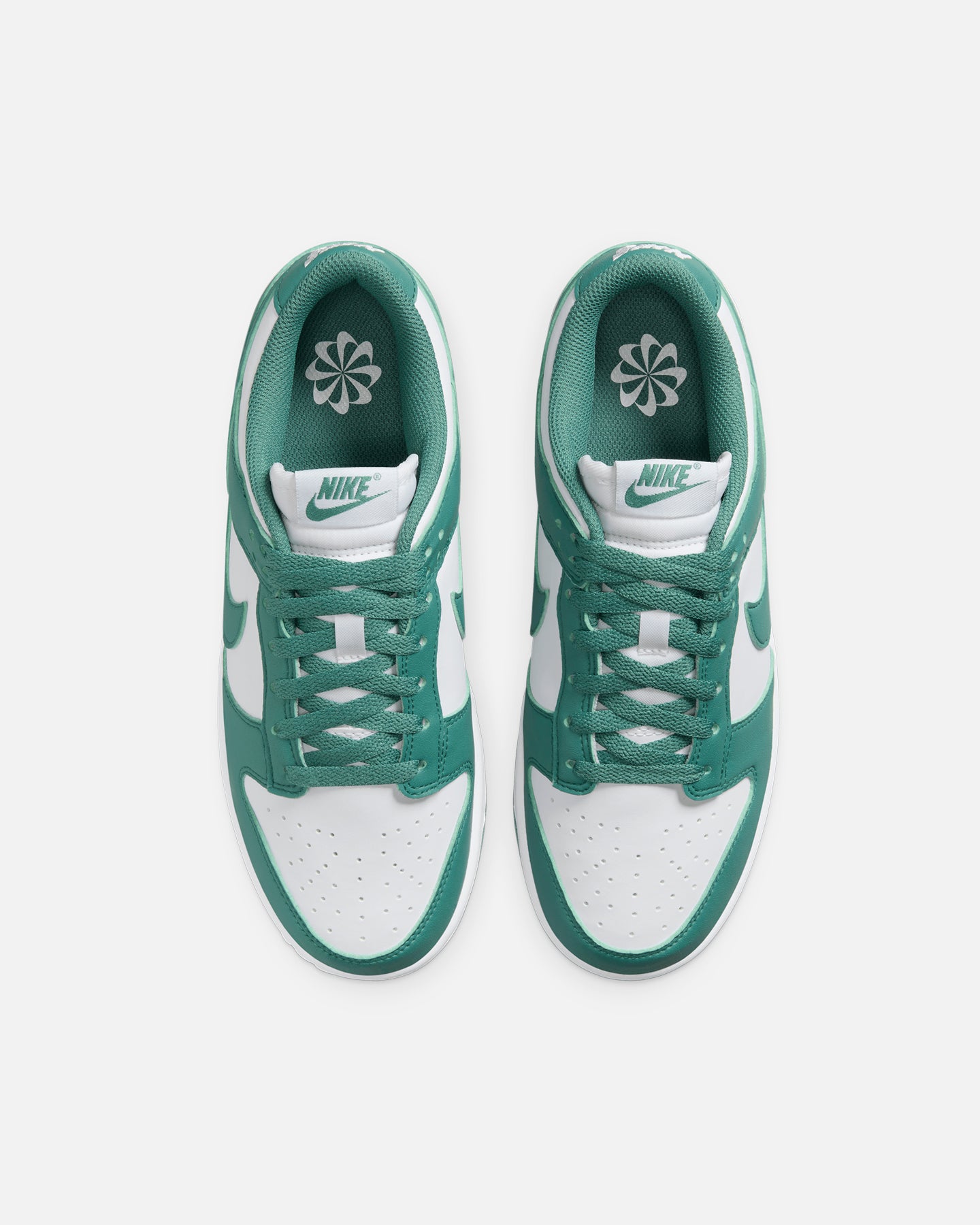 Nike Women's Dunk Low White/Bicoastal、mySite、zt4zffjzw