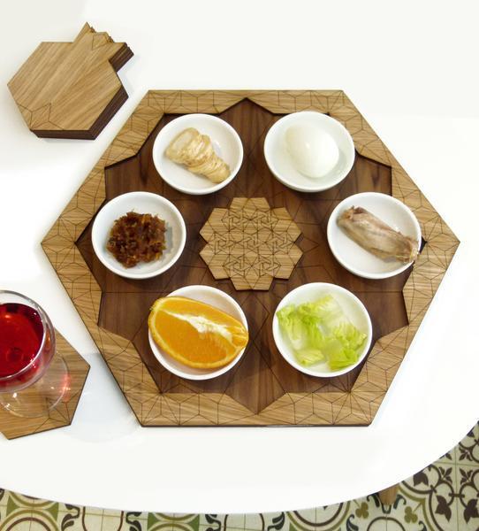 Wood Pomegranate Hexagonal Seder Plate、mySite、topwebapps