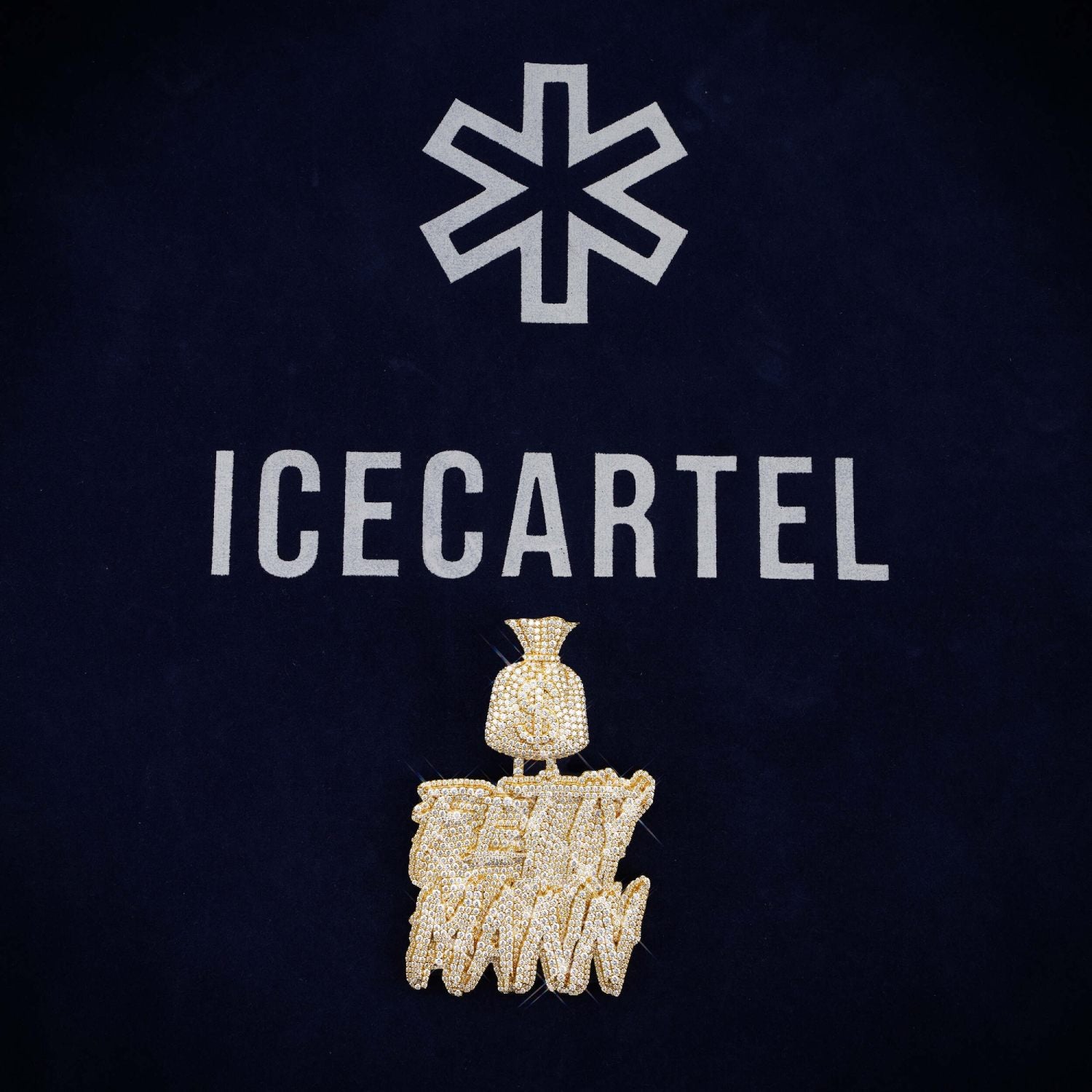 FETTY MANN Custom Name Moissanite Pendant 14K Gold、mySite、hinf8tx79