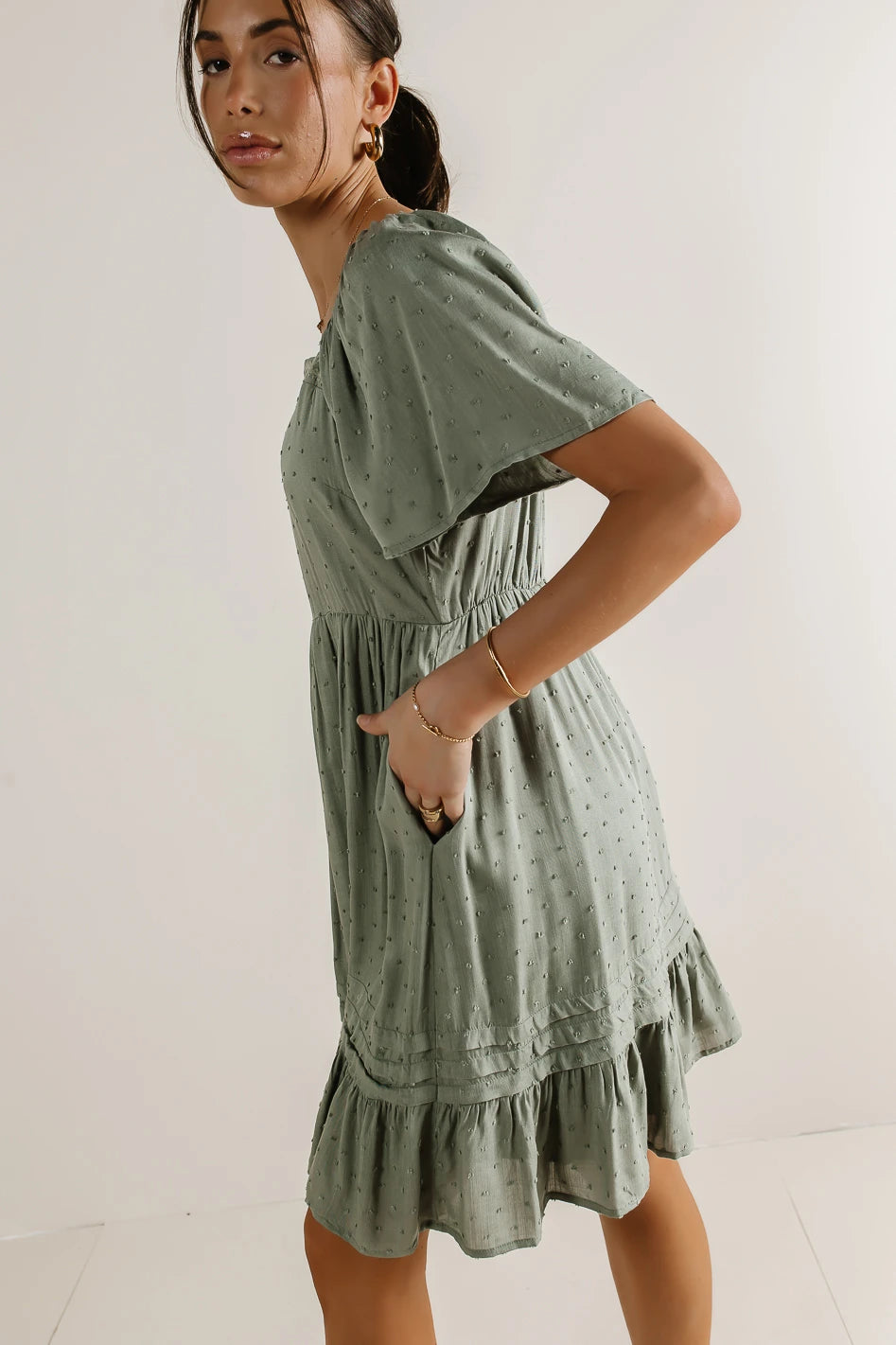 {product_title} - {shop_name}