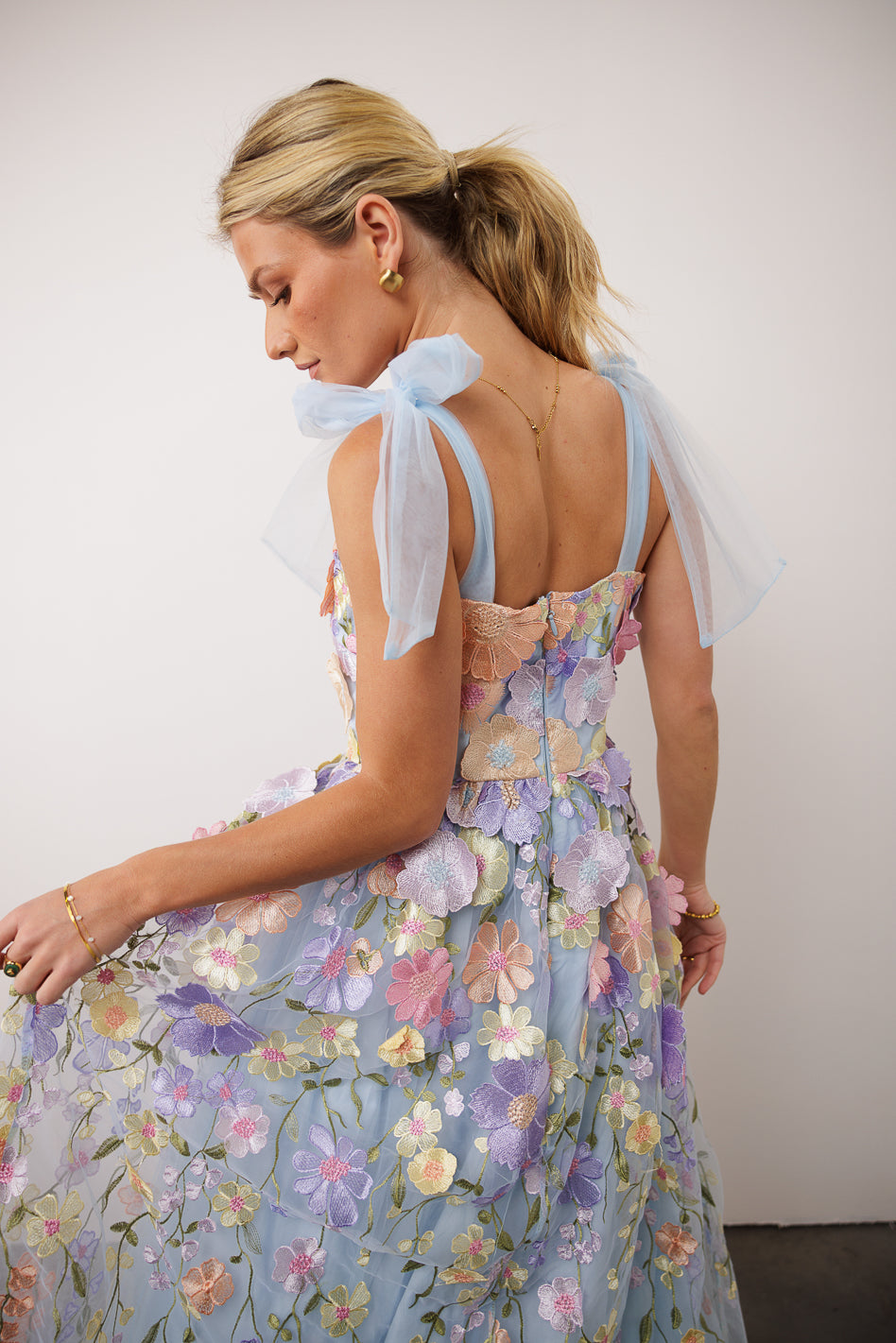 {product_title} - {shop_name}