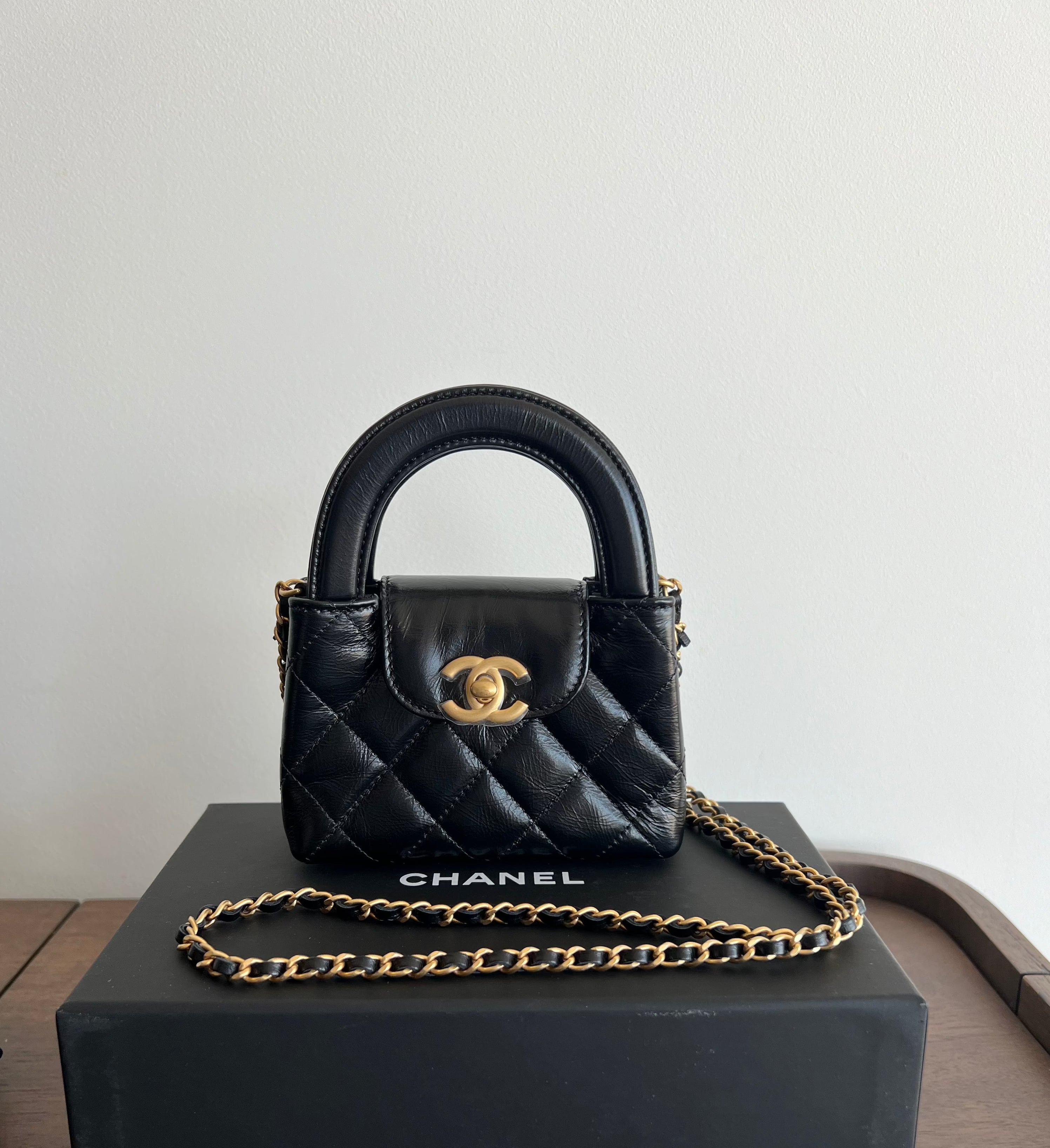 Chanel Kelly Shopping Bag Shiny Aged Calfskin & Gold Hardware Black (Nano)、mySite、garminoutage.com