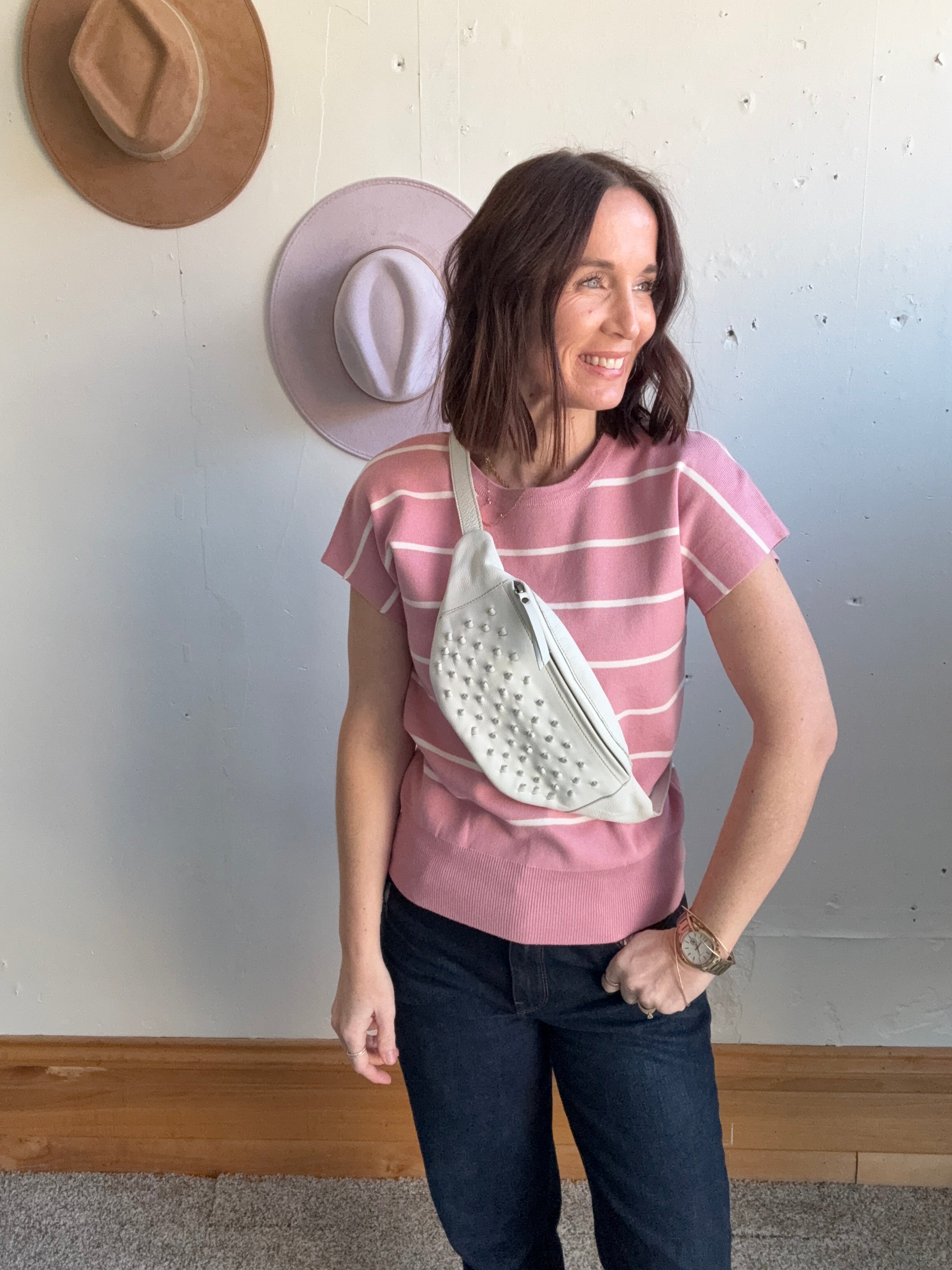 Abigail’s Striped Sweater、mySite、garagedoors4me