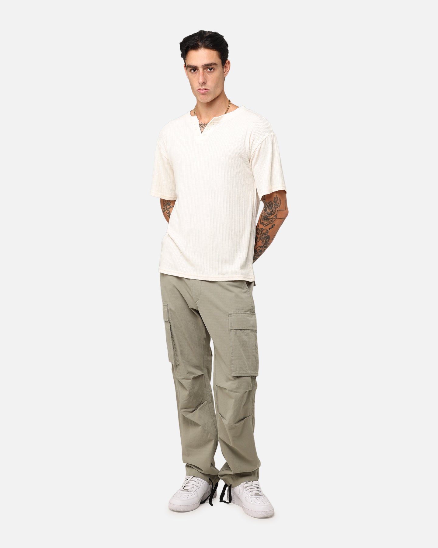 {product_title} - {shop_name}