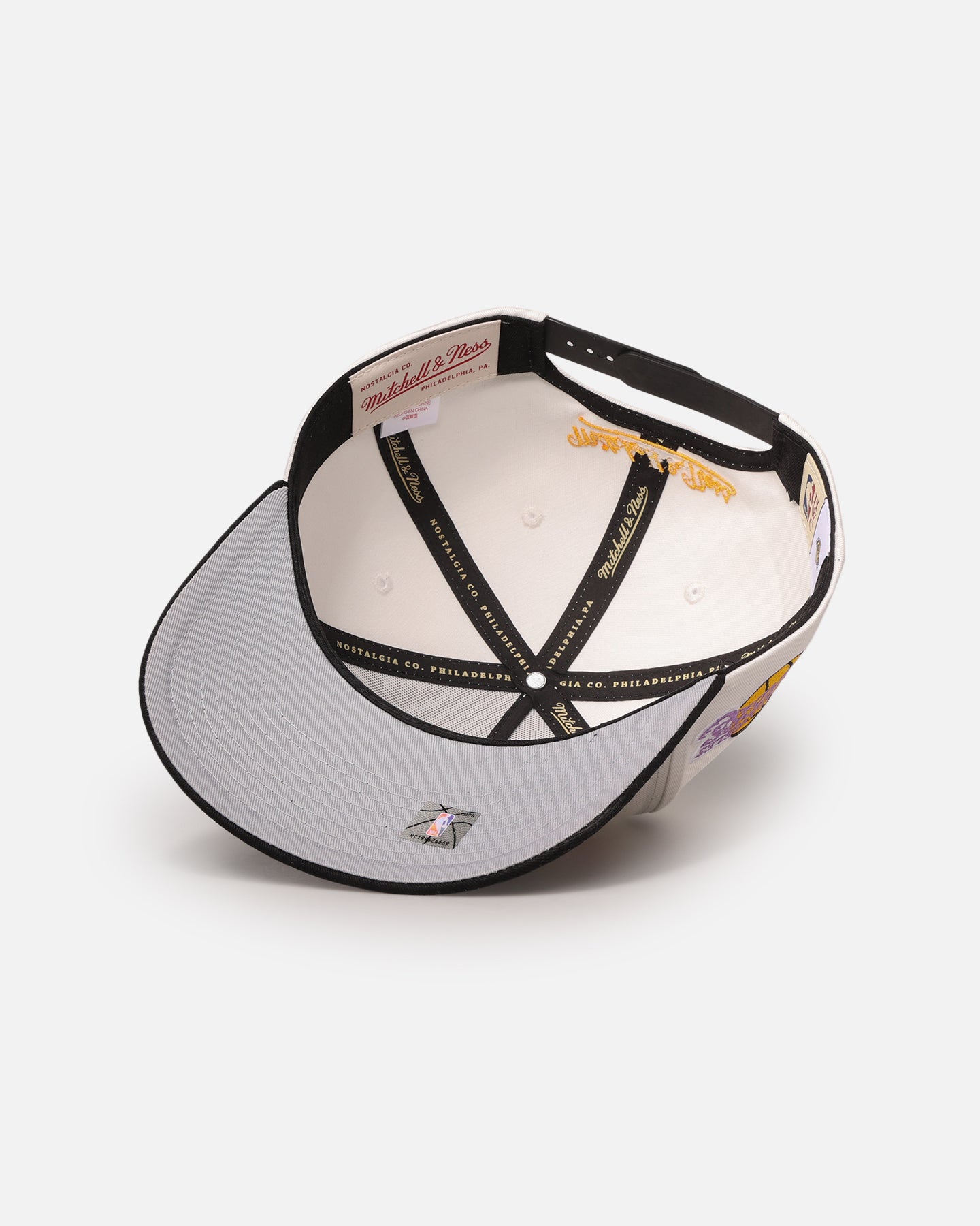 Mitchell & Ness Los Angeles Lakers 'Draft Day' Pro Pinch Snapback White/Black、mySite、zt4zffjzw