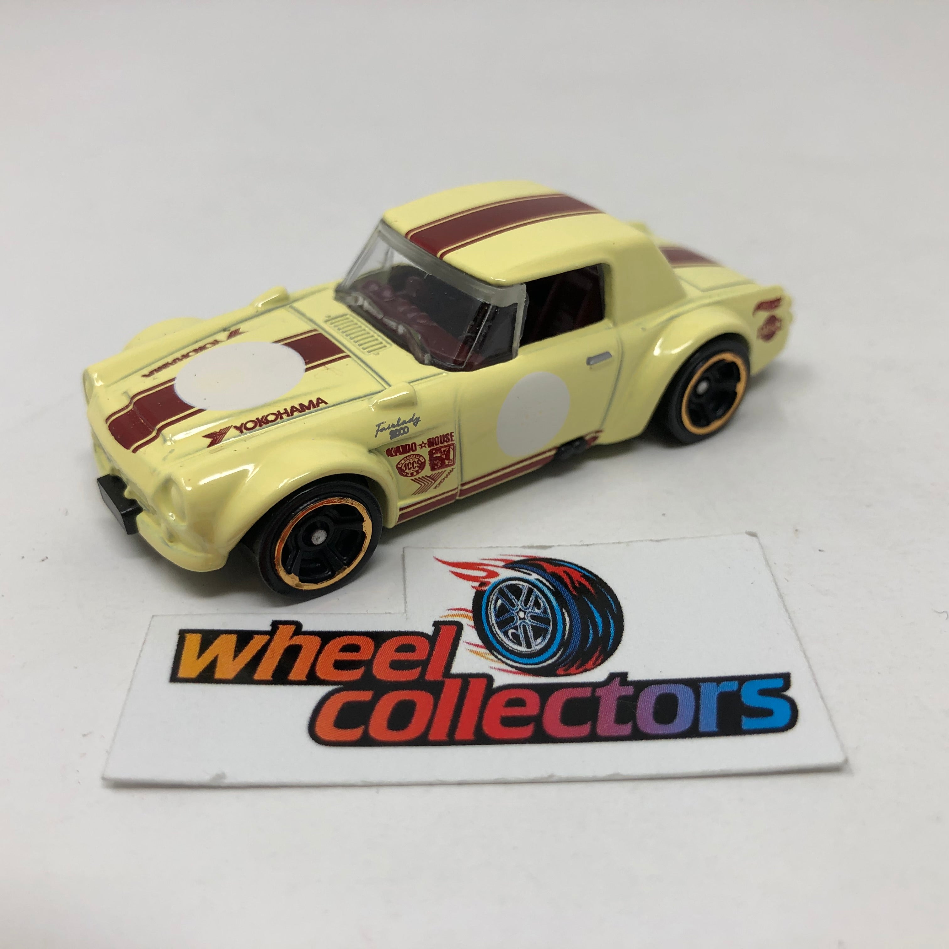 Fairlady 2000 * Yellow * Hot Wheels Loose 1:64 Scale、mySite、hgirdovlk