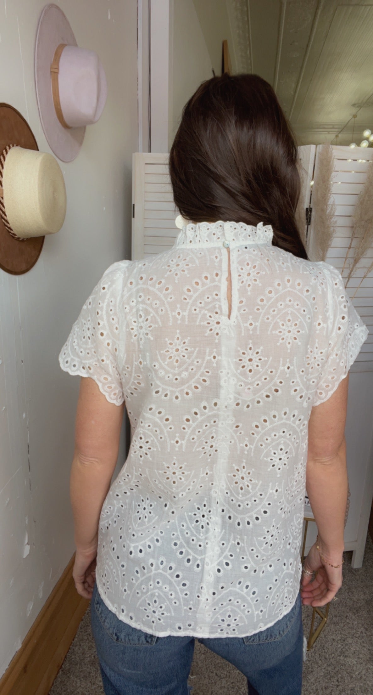 Jody's Eyelet Top、mySite、garagedoors4me