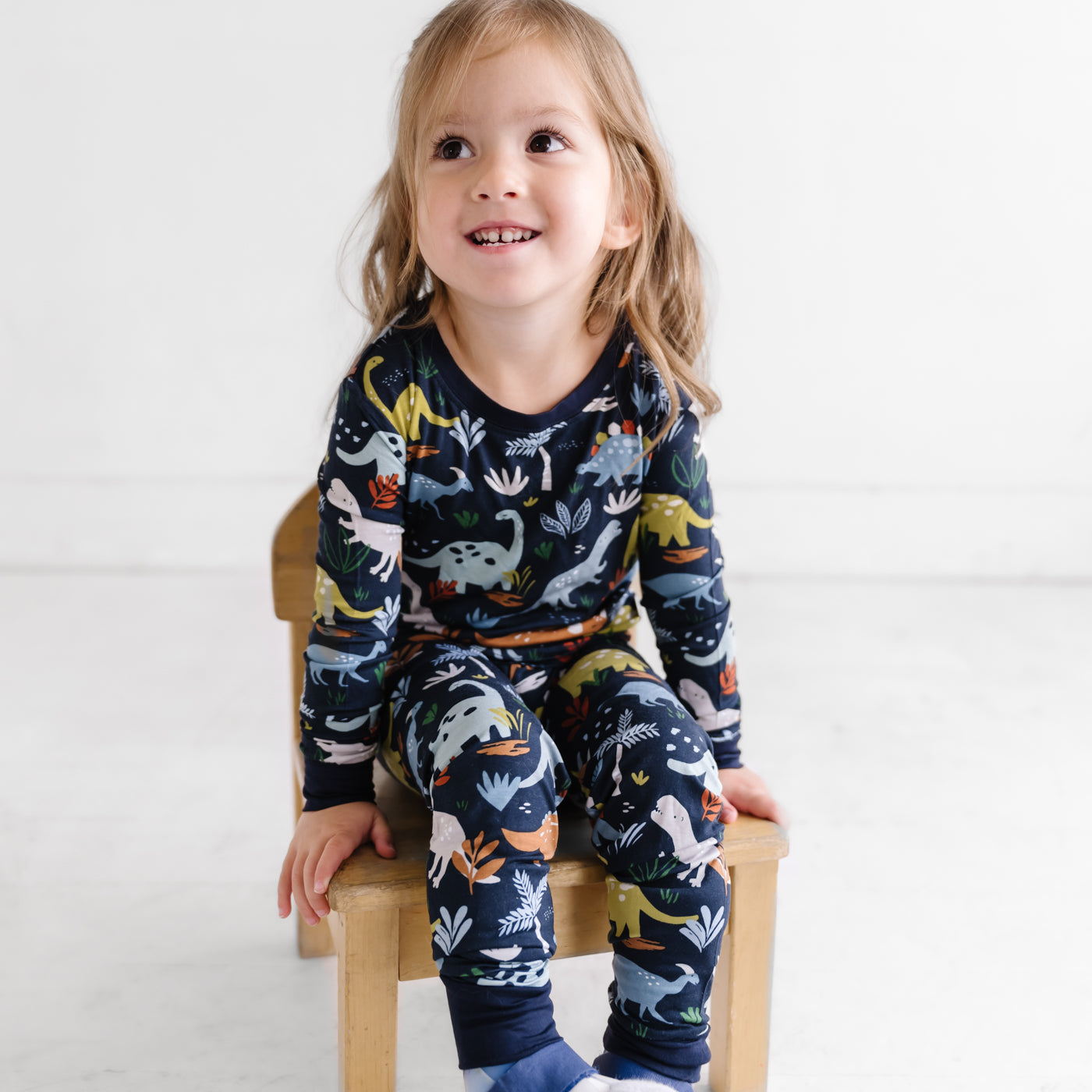 Navy Jurassic Jungle Two-Piece Pajama Set、mySite、g9winljtr