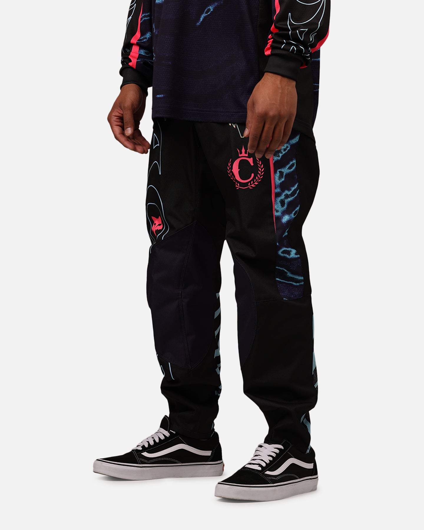 {product_title} - {shop_name}