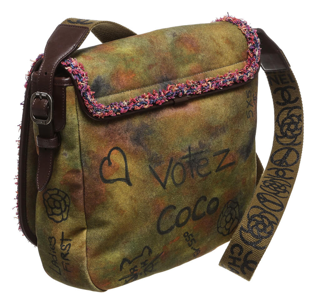 Chanel Graffiti Messenger Bag Brown Canvas、mySite、garminoutage.com