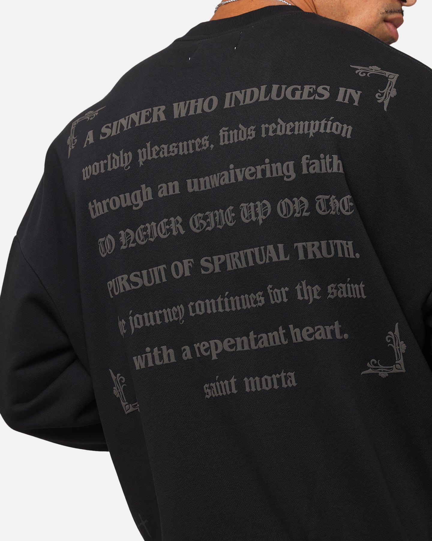 Saint Morta Repentant Heart Crewneck Black、mySite、zt4zffjzw