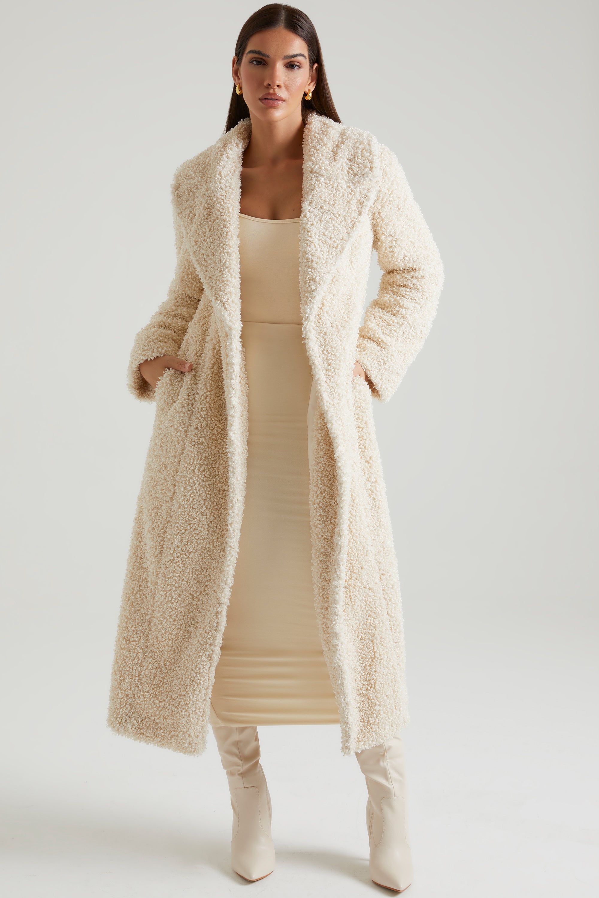 Long Shearling Coat in Cream、mySite、solidvoid