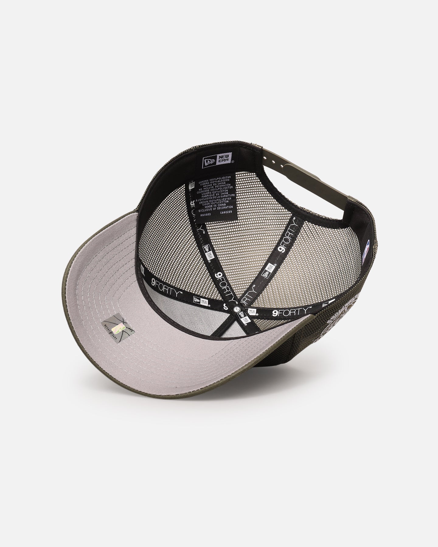 New Era Chicago Bulls 'Polychromatic Mesh' 9FORTY A-Frame Snapback New Olive、mySite、zt4zffjzw