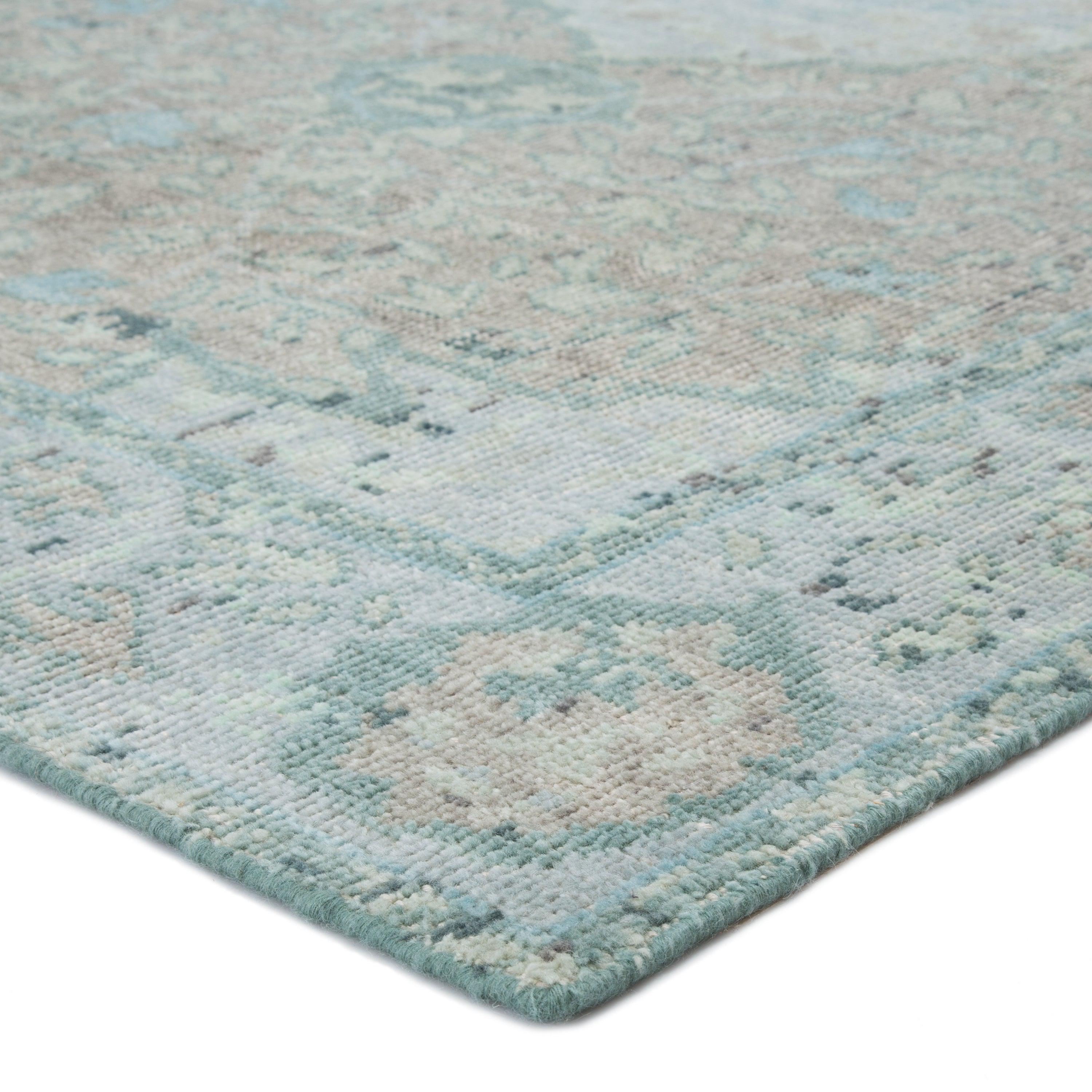 Alessia Hand-Knotted Bordered Aqua Beige Area Rug、mySite、gigharbornorthrealestate
