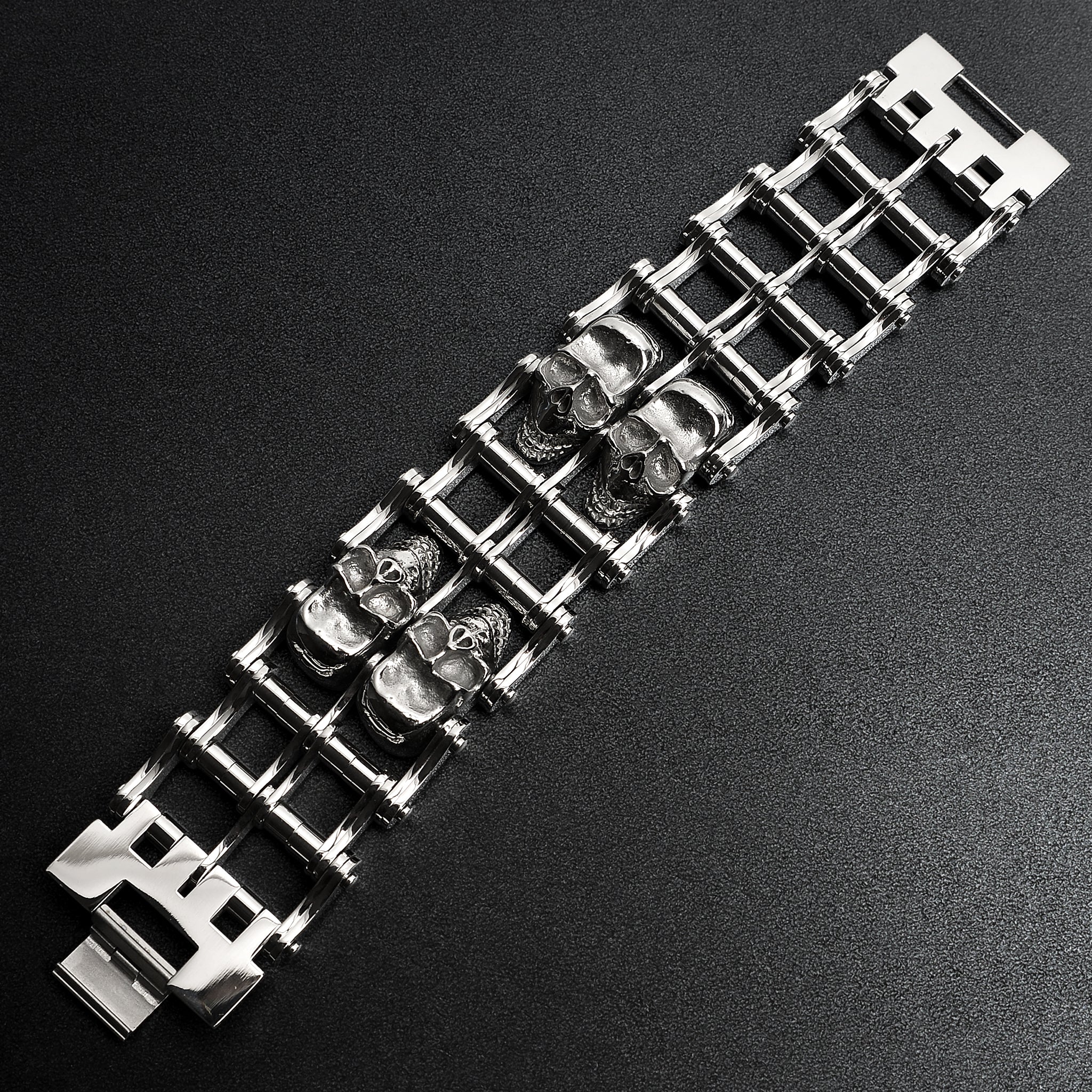 Stainless Steel Double Skull Bike Chain Bracelet / WCB1002、mySite、dreamappss