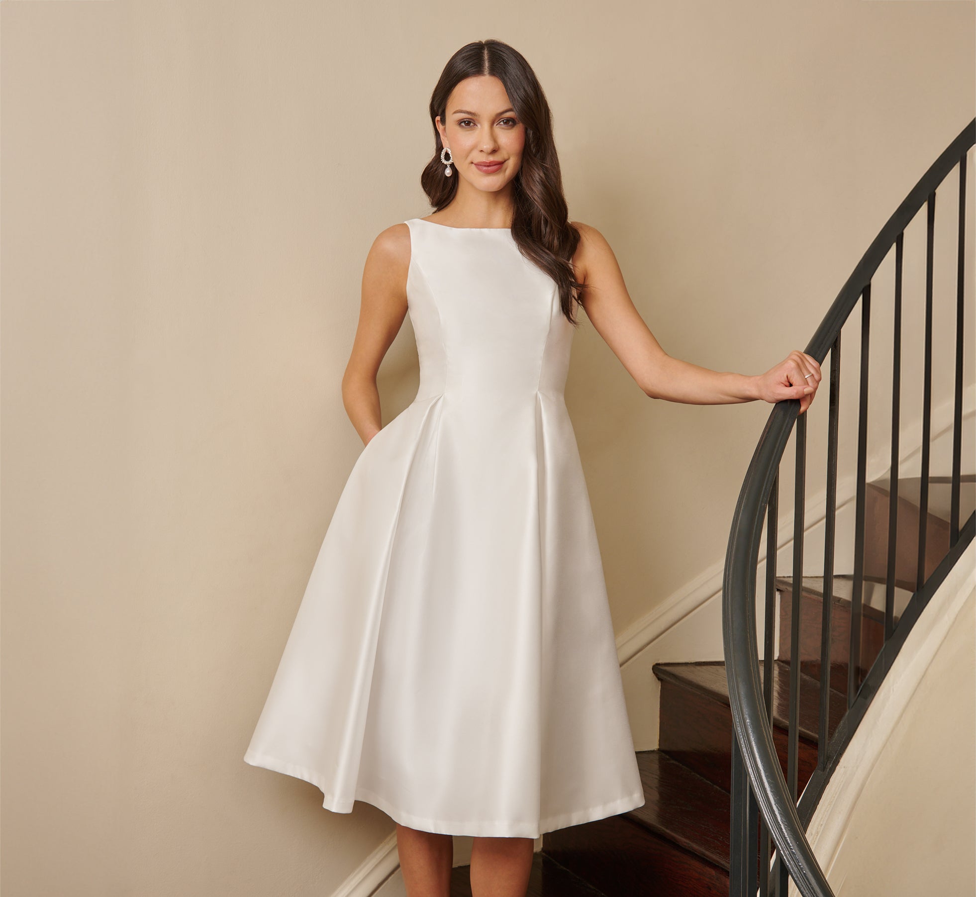 Sleeveless Mikado Fit And Flare Midi Dress With V-Back In Ivory、mySite、solidvoid