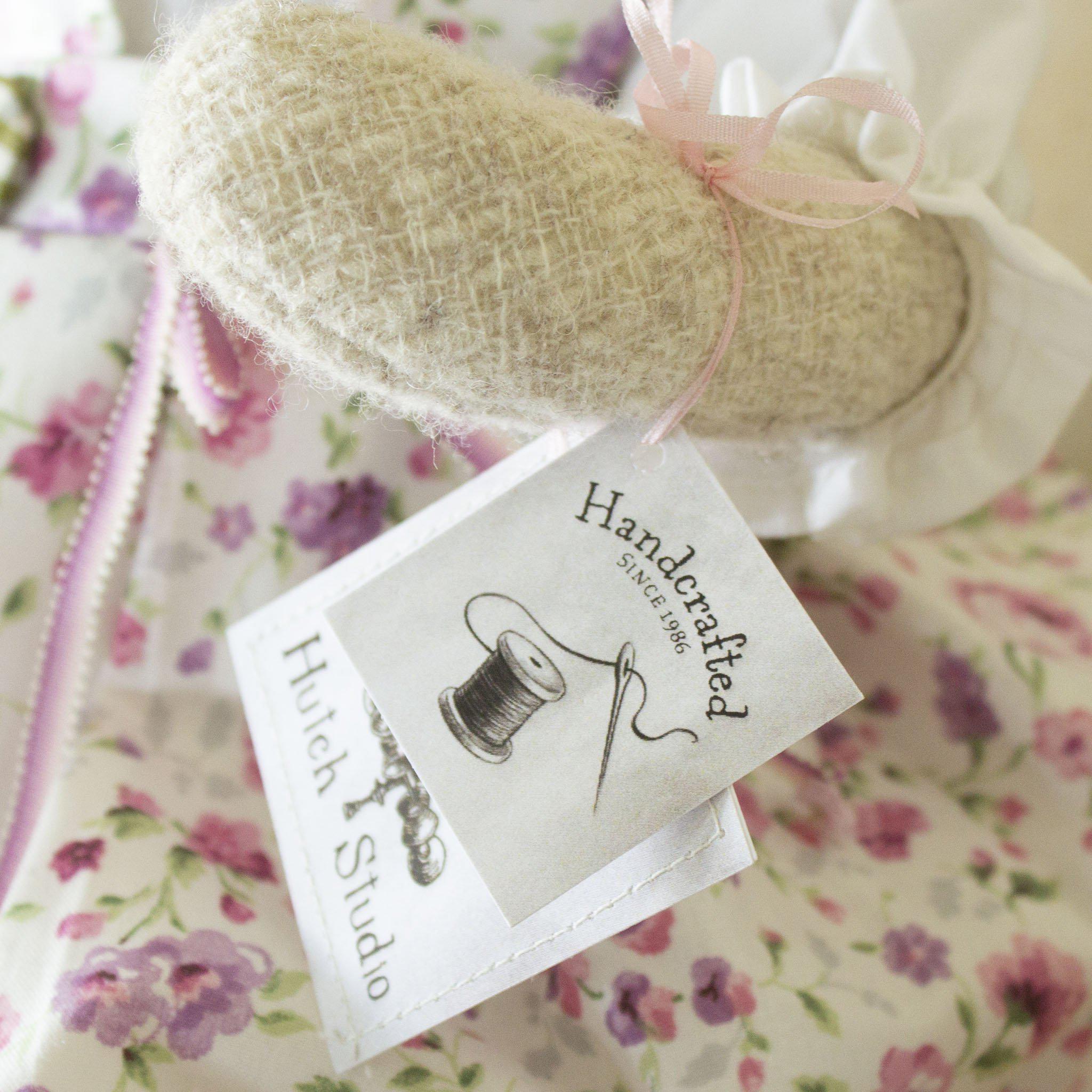 RETIRED - Hutch Studio - Josey Posey - One Of A Kind Bunny、mySite、g9winljtr