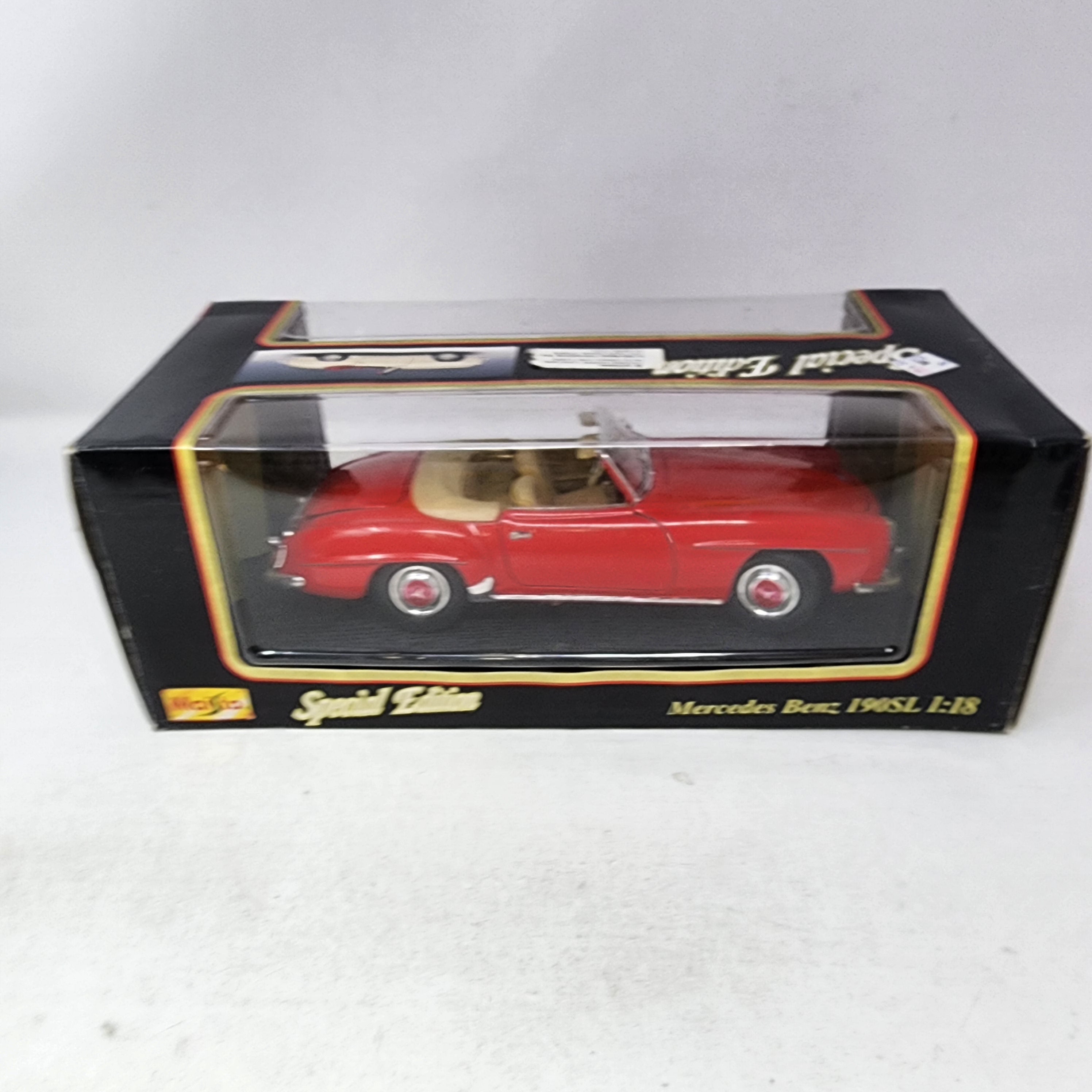 Mercedes-Benz 190SL * RED * Maisto Special Edition 1/18 Scale、mySite、hgirdovlk