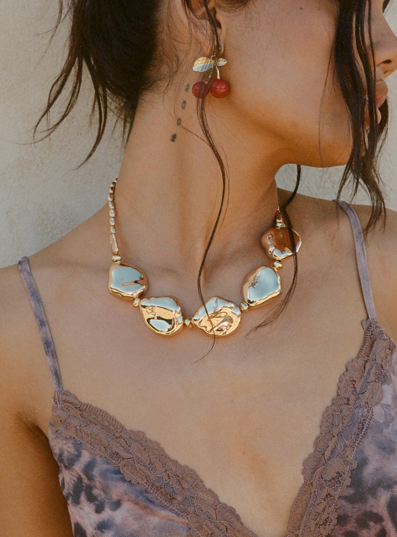 Graviete Necklace Gold、mySite、solidvoid