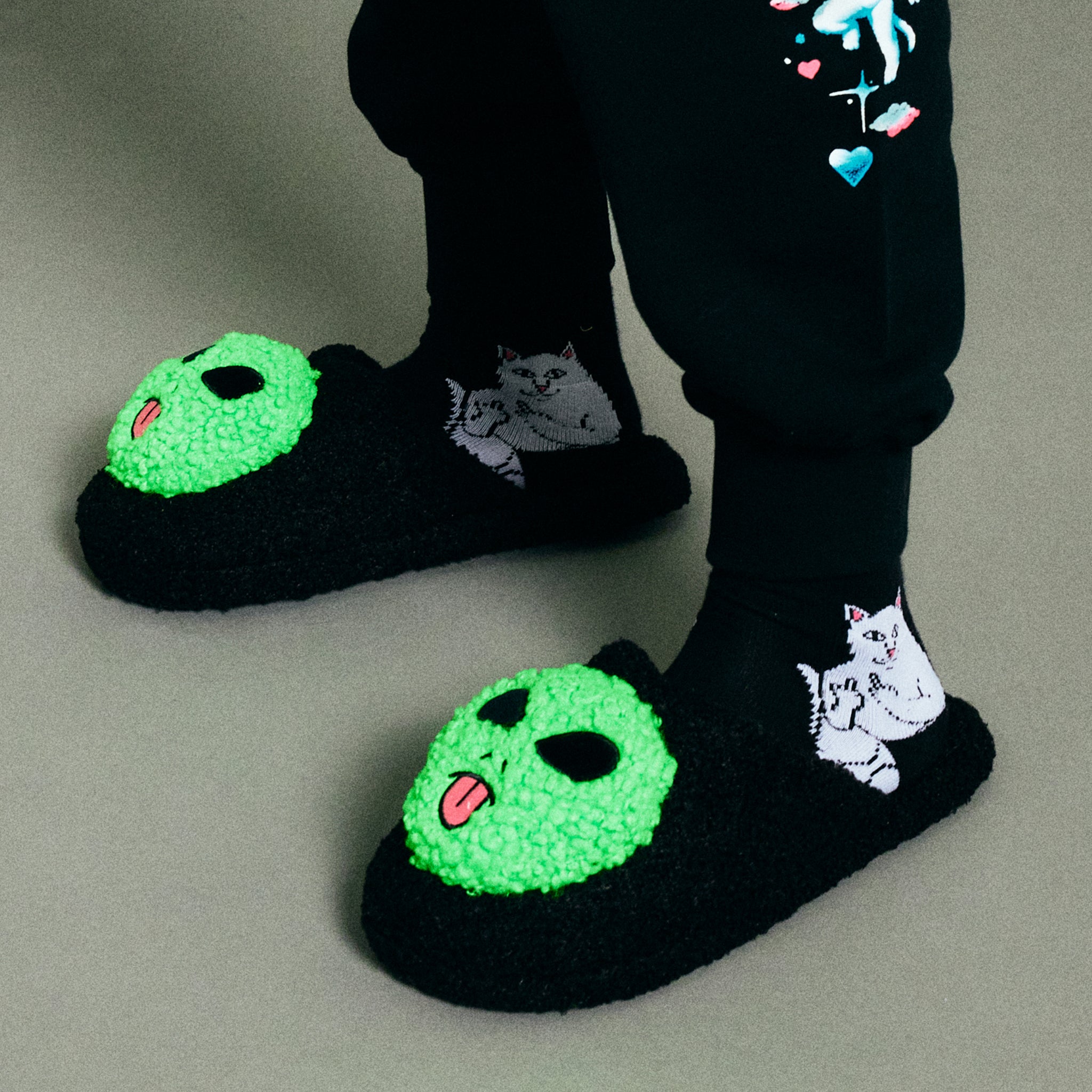 {product_title} - {shop_name}
