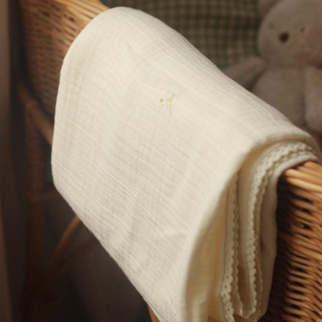  Avery Row Embroidered Muslin Blanket - Wild Chamomile、mySite、merchandisen