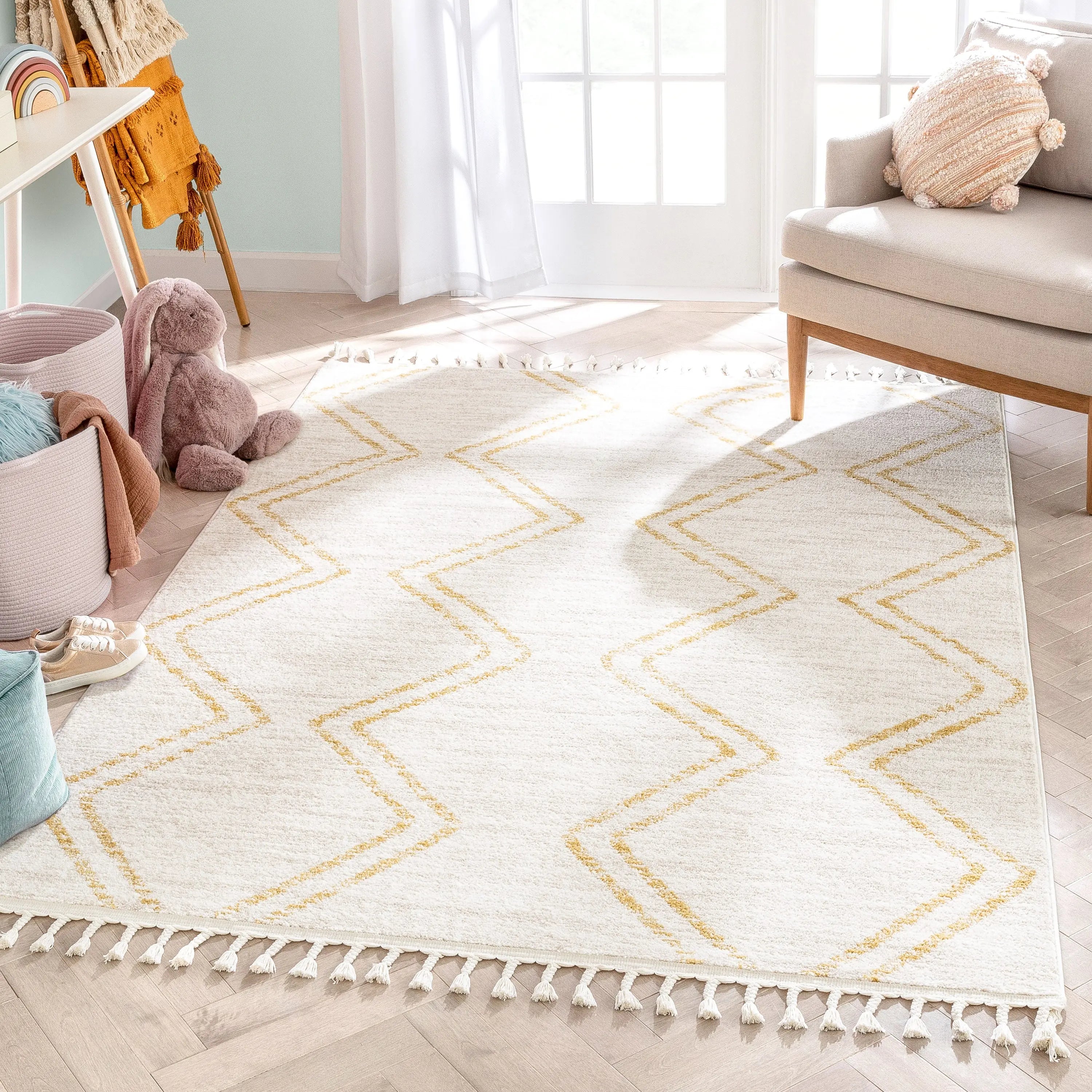 Reeve Modern Chevron Zig-Zag Yellow Ivory Kids Rug、mySite、gigharbornorthrealestate