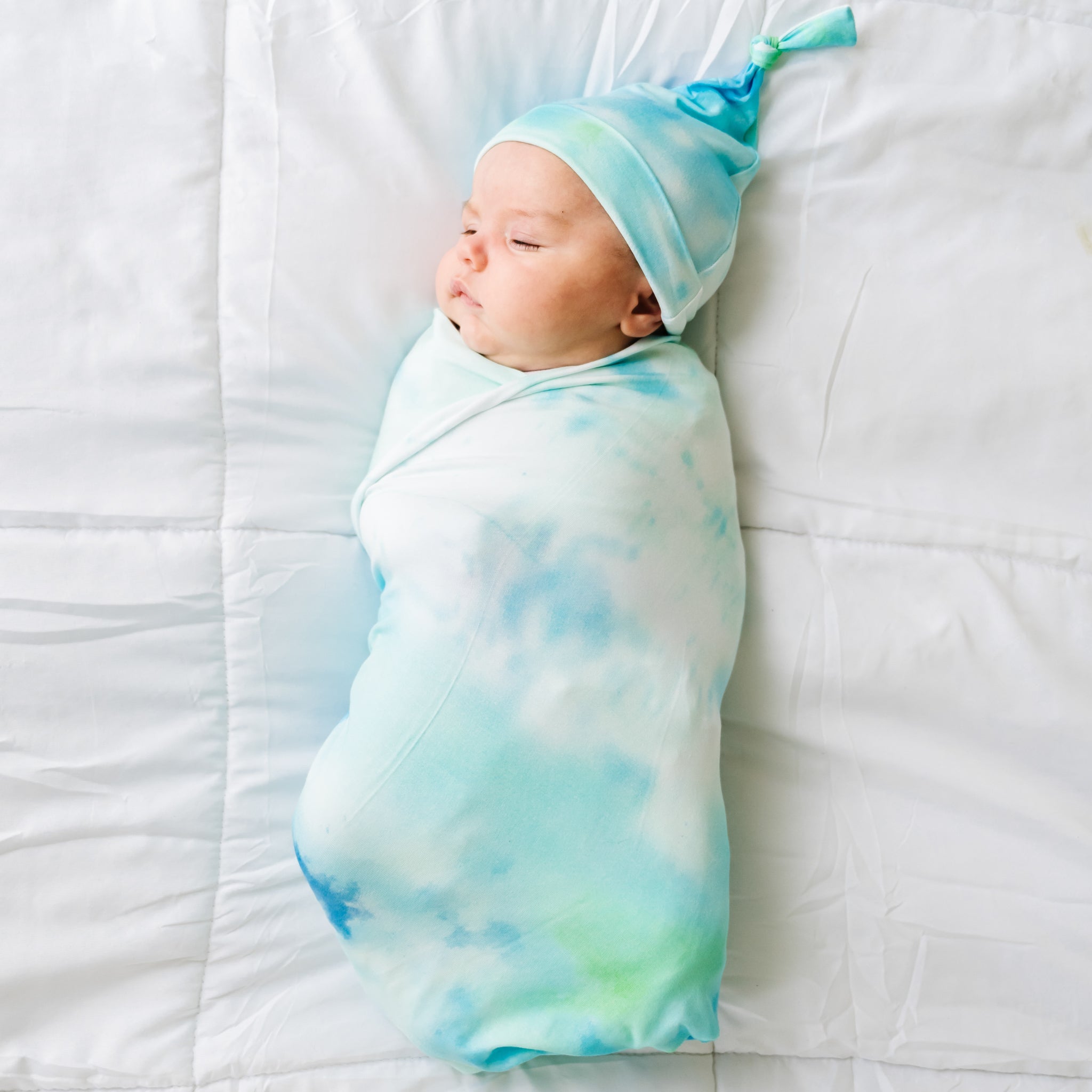 Tidepool Watercolor Swaddle & Hat Set、mySite、g9winljtr