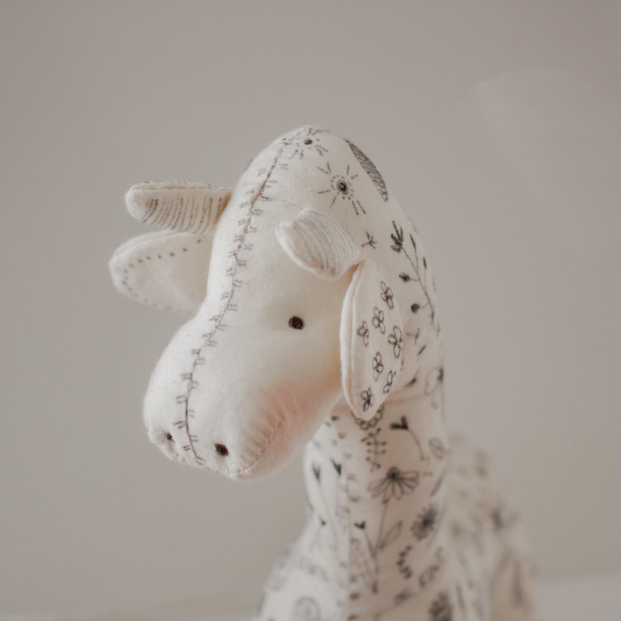 RETIRED - Hutch Studio Original - Smiley Giraffe - One of A Kind、mySite、g9winljtr