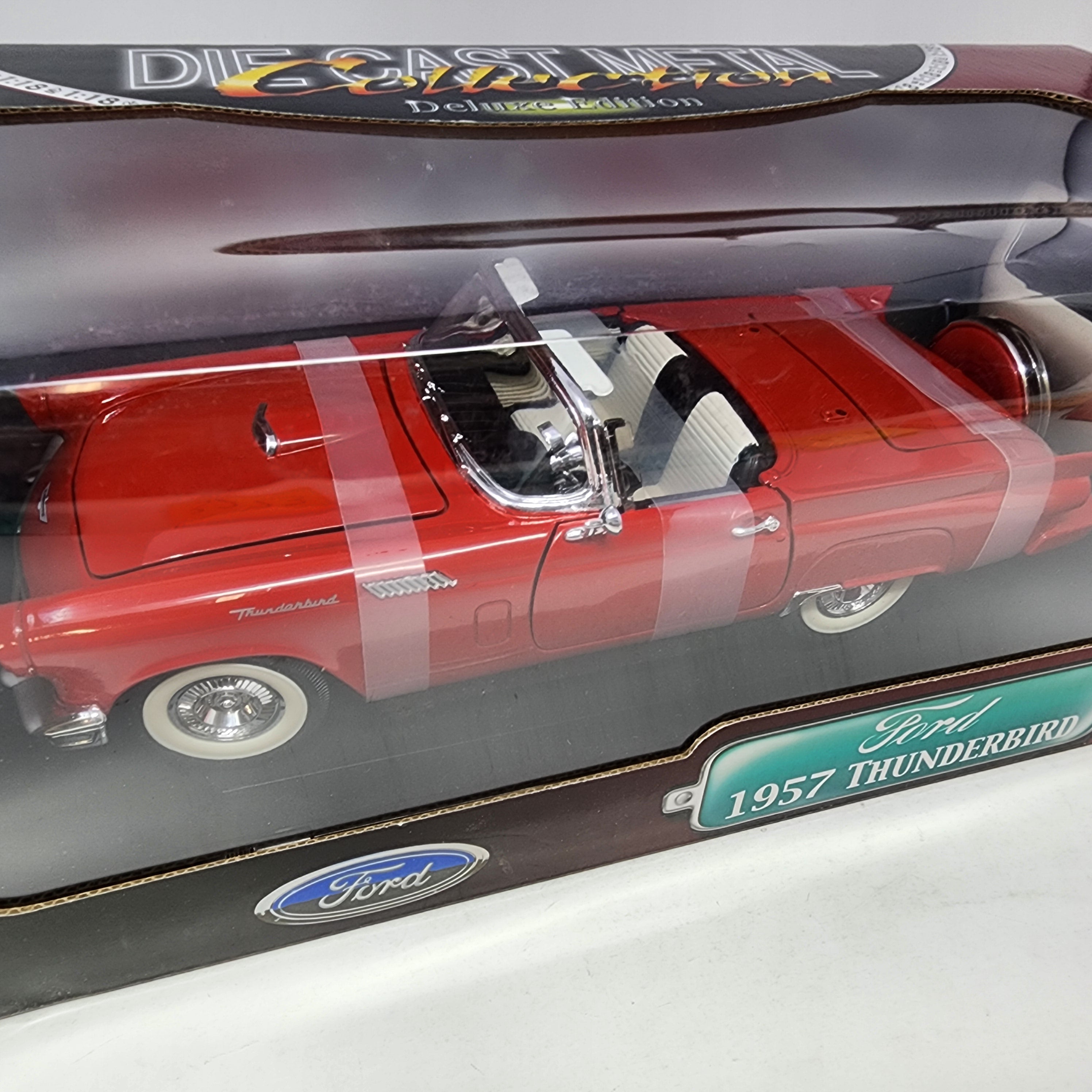 1957 Ford Thunderbird * Road Signature 1/18 Scale、mySite、hgirdovlk