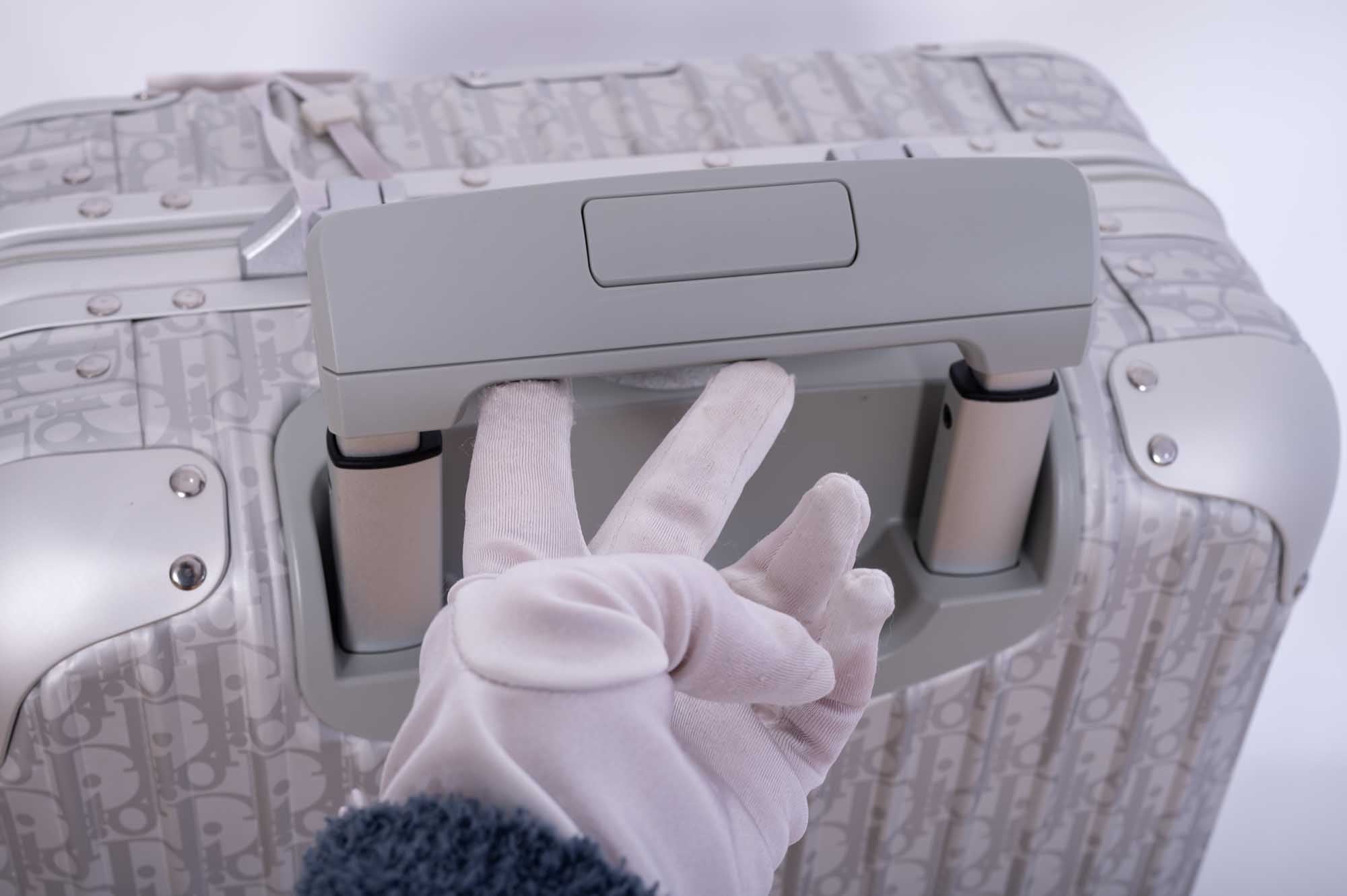 DIOR X RIMOWA Aluminum Gradient Carry-On Suitcase、mySite、garminoutage.com