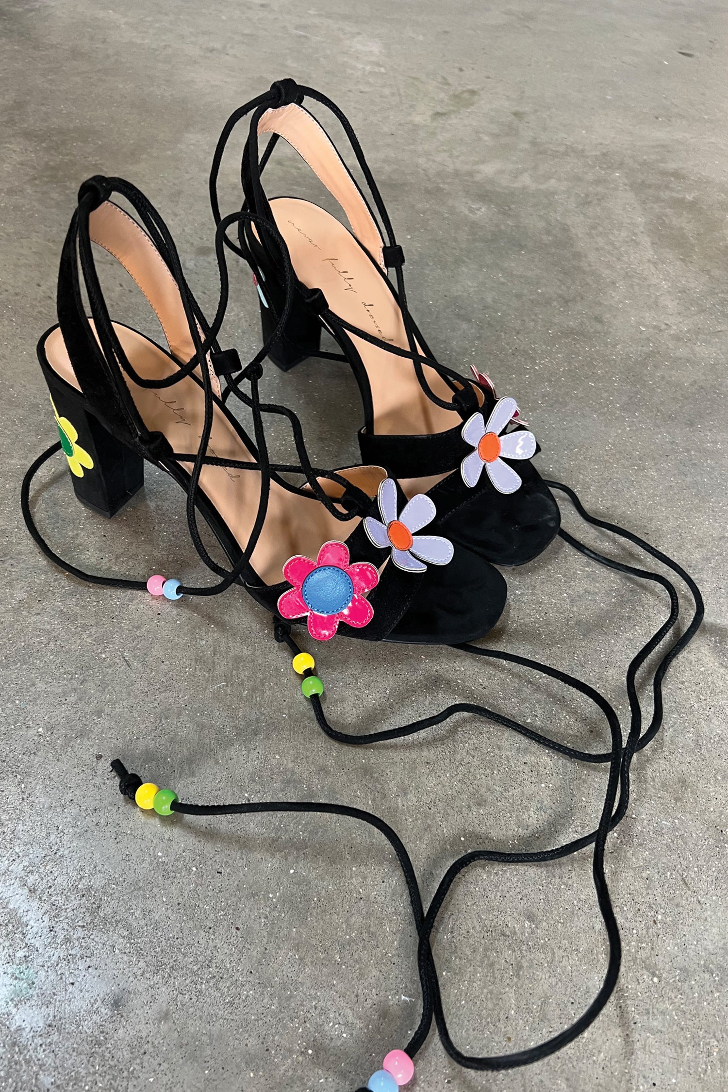 Flower Power Heel、mySite、solidvoid