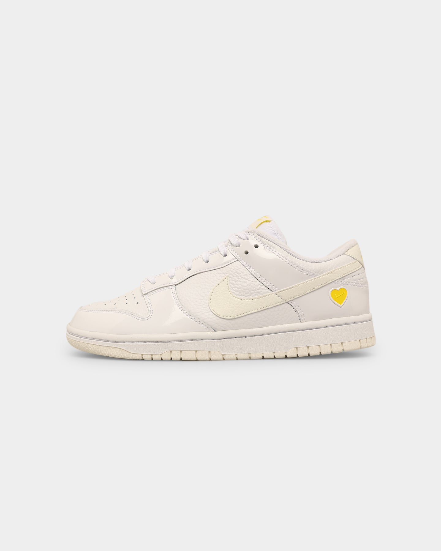 Nike Women's Dunk Low Yellow Heart White/Sail-Optic White、mySite、zt4zffjzw
